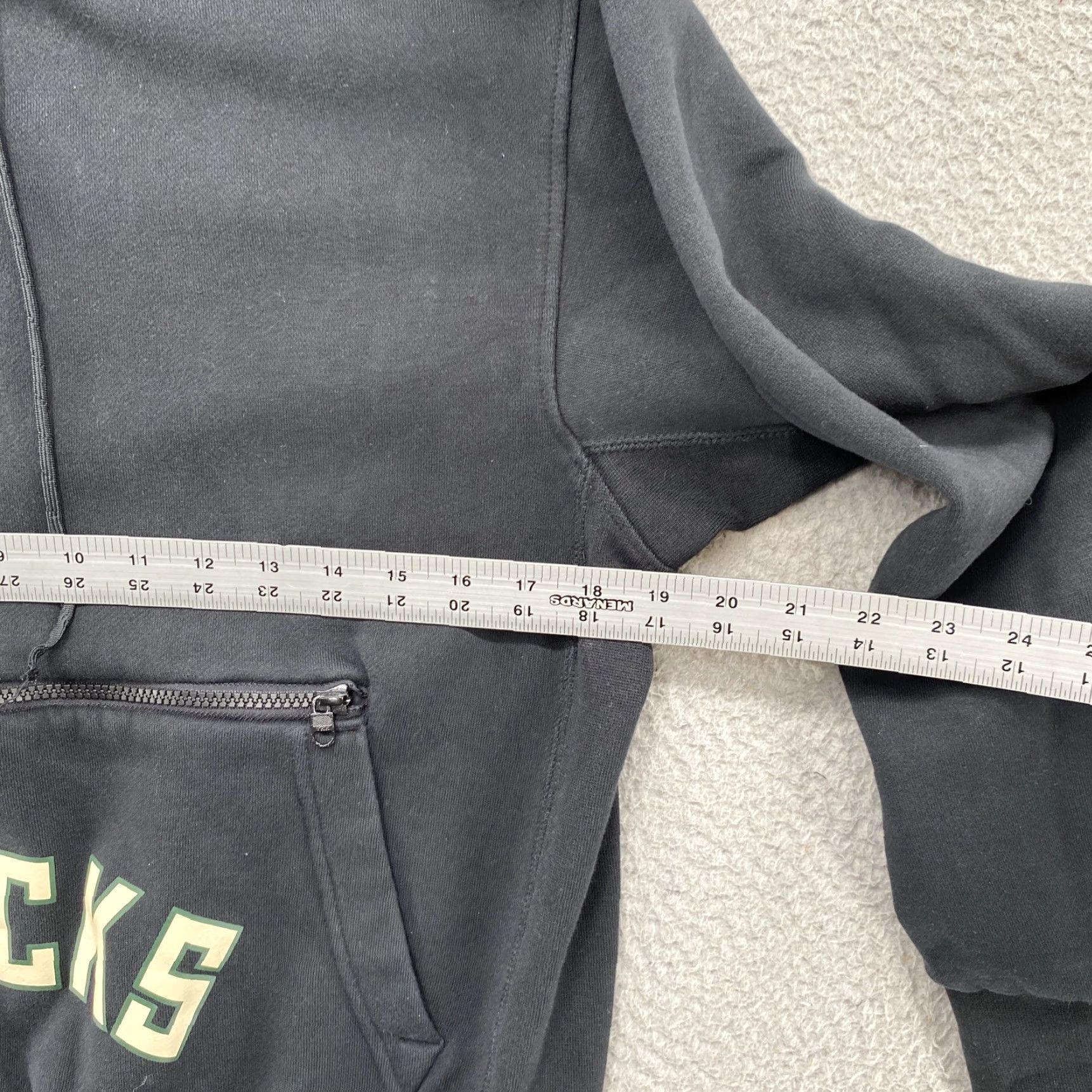 Jordan Brand Jordan Hoodie Men Size Small Black DR7004 010 Milwaukee Bucks Courtside Statement Size US S / EU 44-46 / 1 - 4 Thumbnail