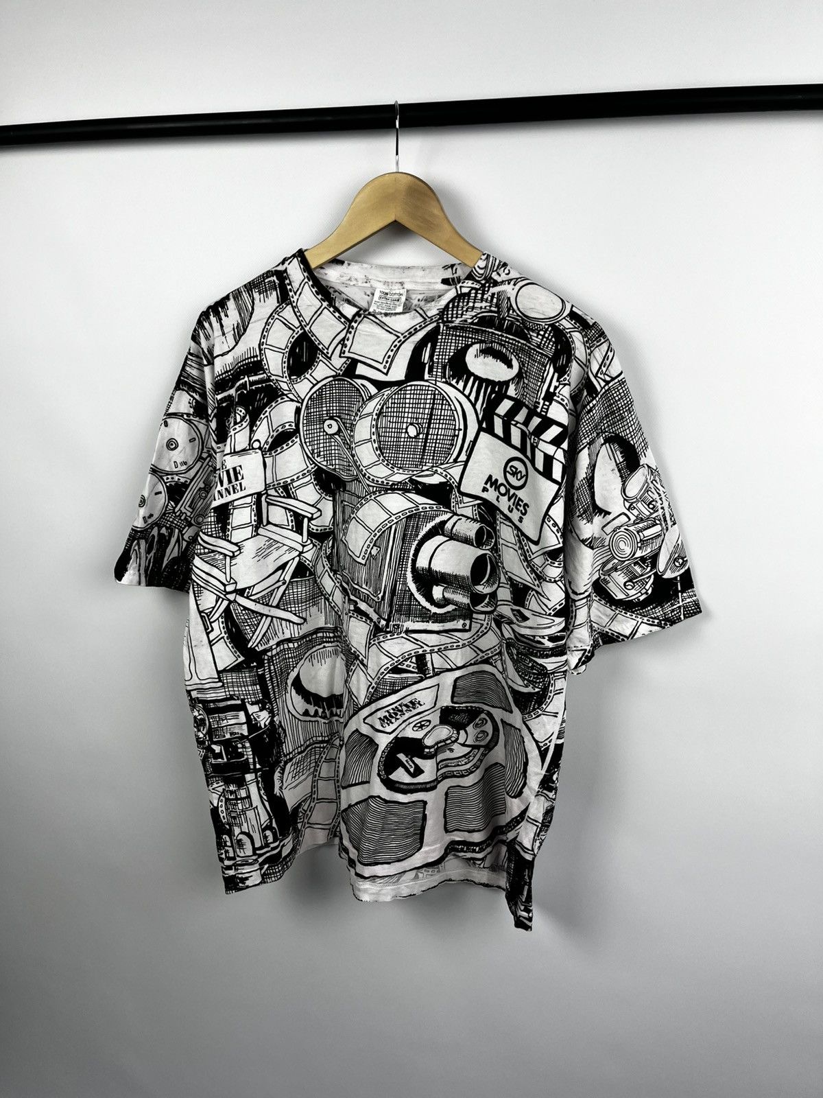 Other Sky movies plus / the movie channel t shirt archive vintage Size US XL / EU 56 / 4 - 3 Thumbnail