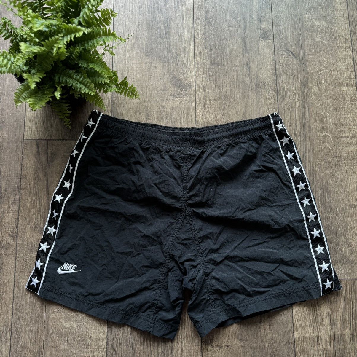 Nike × Vintage Nike Vintage Premier League Rare 90s Tag Soccer Shorts Stars Size US 36 / EU 52 - 5 Thumbnail
