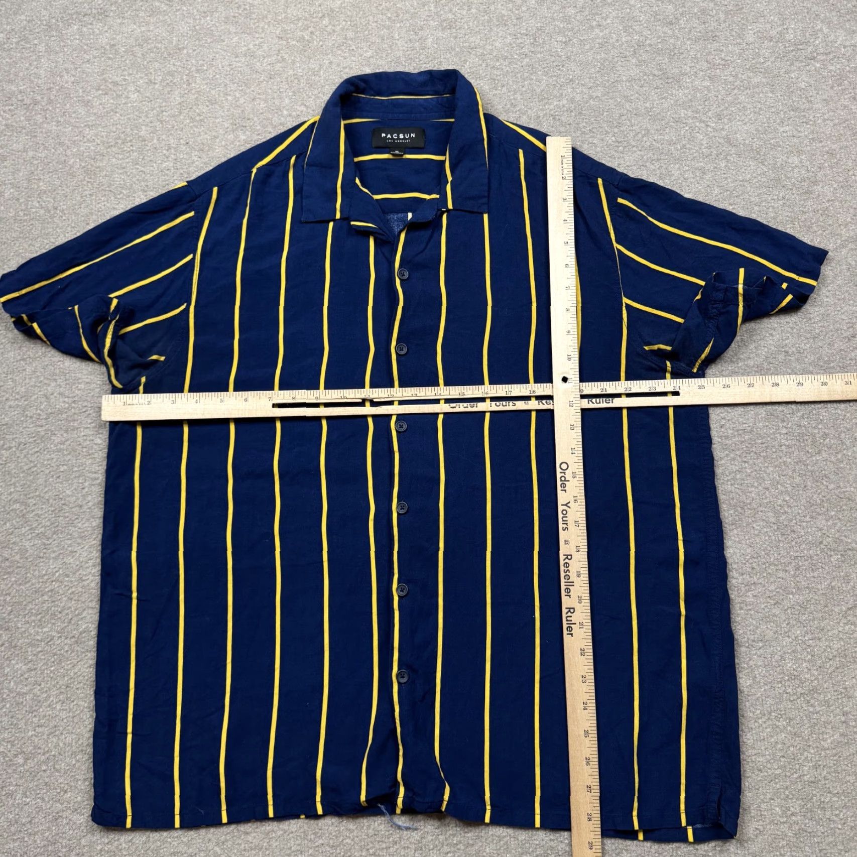 Pacsun Pacsun Men's Shirt XL Blue Button Up Short Sleeve Lightweight Geometric Hawaiian Colorful Size US XL / EU 56 / 4 - 5 Thumbnail