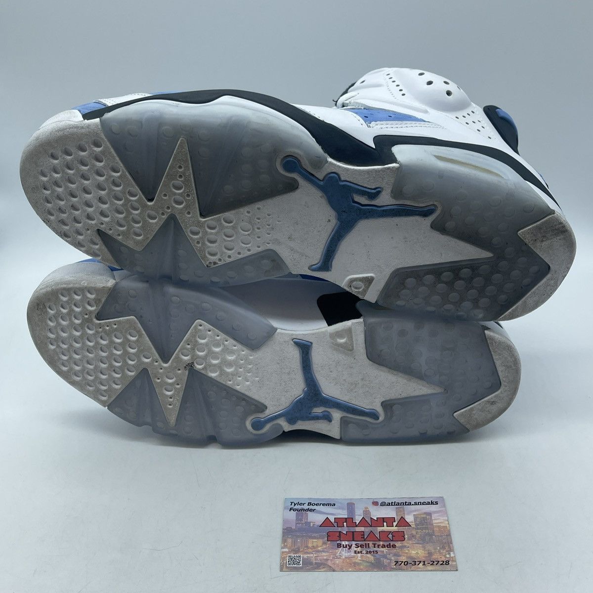 Jordan Brand Air Jordan 6 UNC home Size US 9.5 / EU 42-43 - 7 Thumbnail