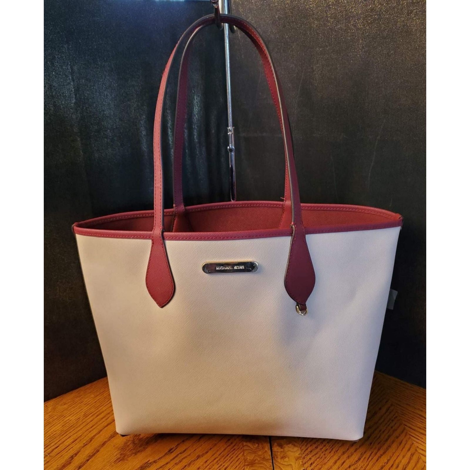 Michael Kors Michael Kors Reversible Tote Burgundy Cream & Leather Insert Size ONE SIZE - 8 Thumbnail