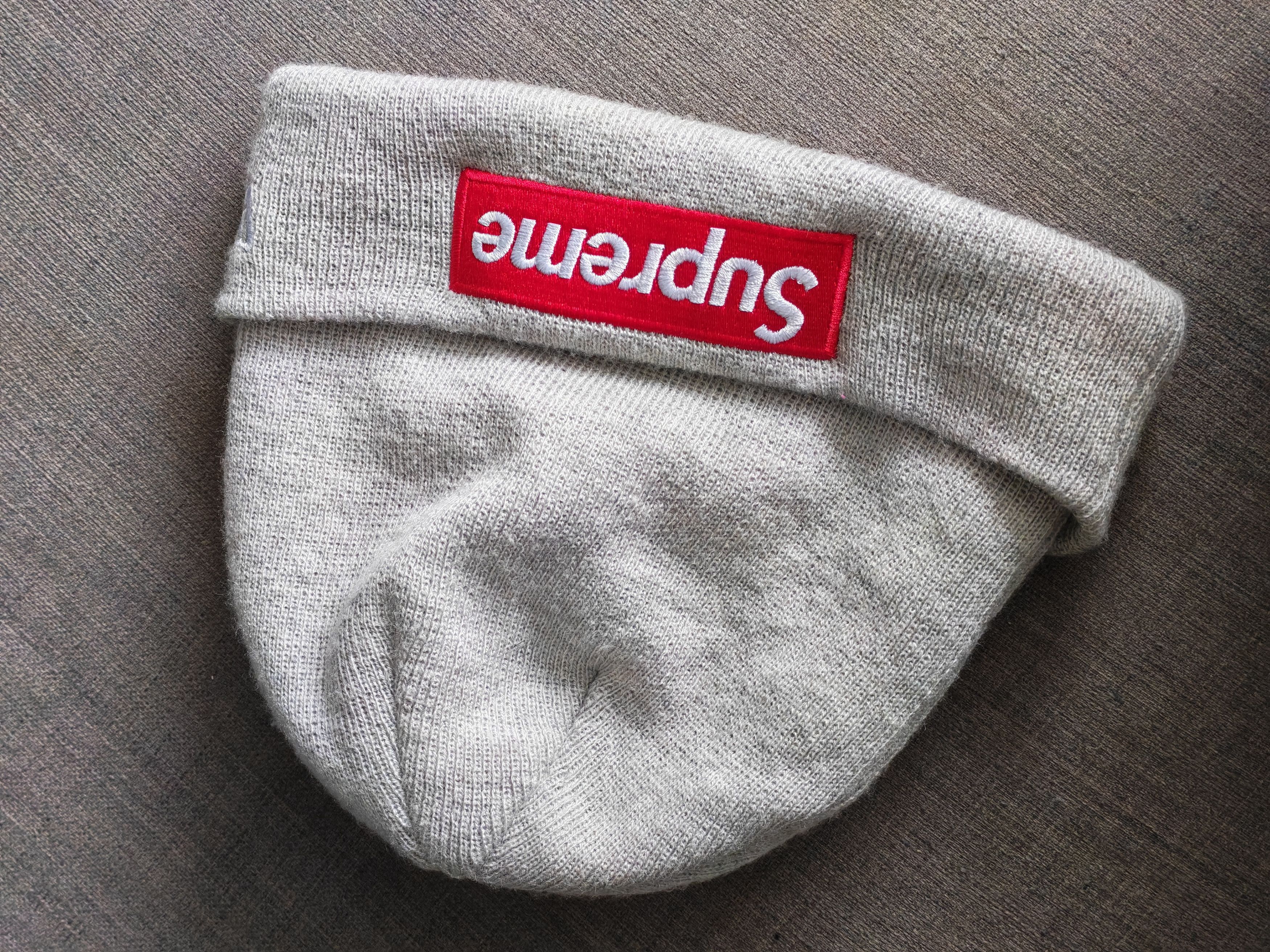 MLB × New Era × Supreme Supreme x New Era NY Box Logo Gray Red White Logo Beanie Hat Size ONE SIZE - 9 Thumbnail
