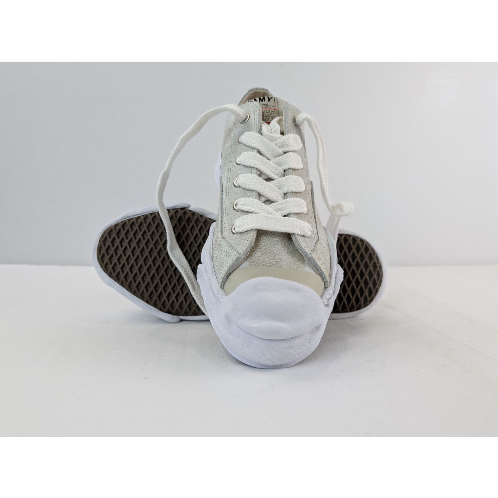 Maison MIHARA YASUHIRO o1rshd1 Hank Original Sole Brushed Sneaker in White Size US 12 / EU 45 - 13 Thumbnail