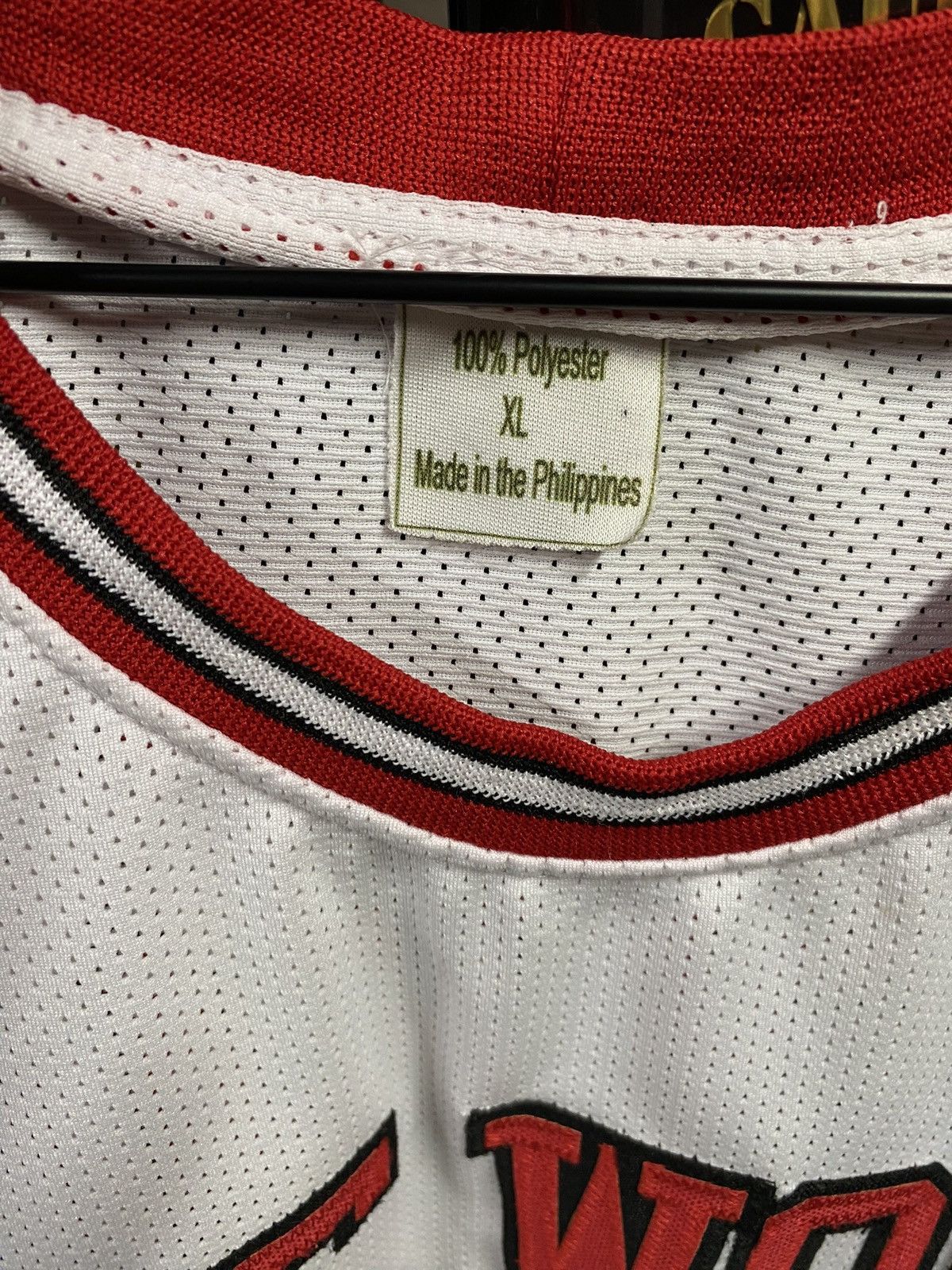 NBA Vintage Chicago Bulls Rare Dennis Rodman Mens Jersey XLarge Size US XL / EU 56 / 4 - 3 Thumbnail
