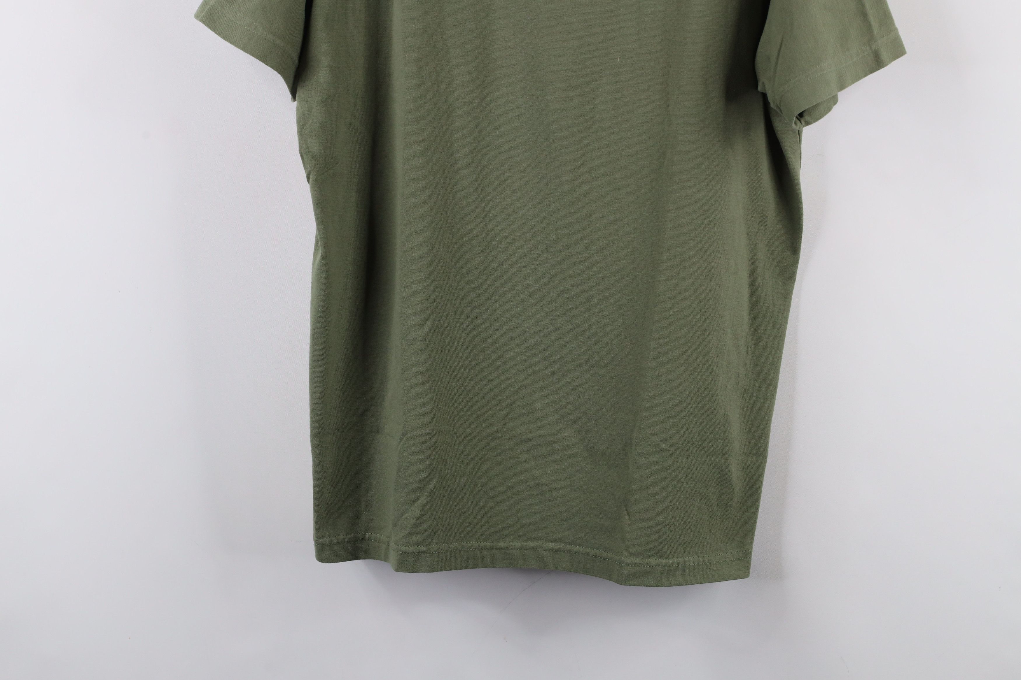 Vintage Vintage 90s Streetwear Blank Short Sleeve T-Shirt Army Green Size US L / EU 52-54 / 3 - 3 Thumbnail