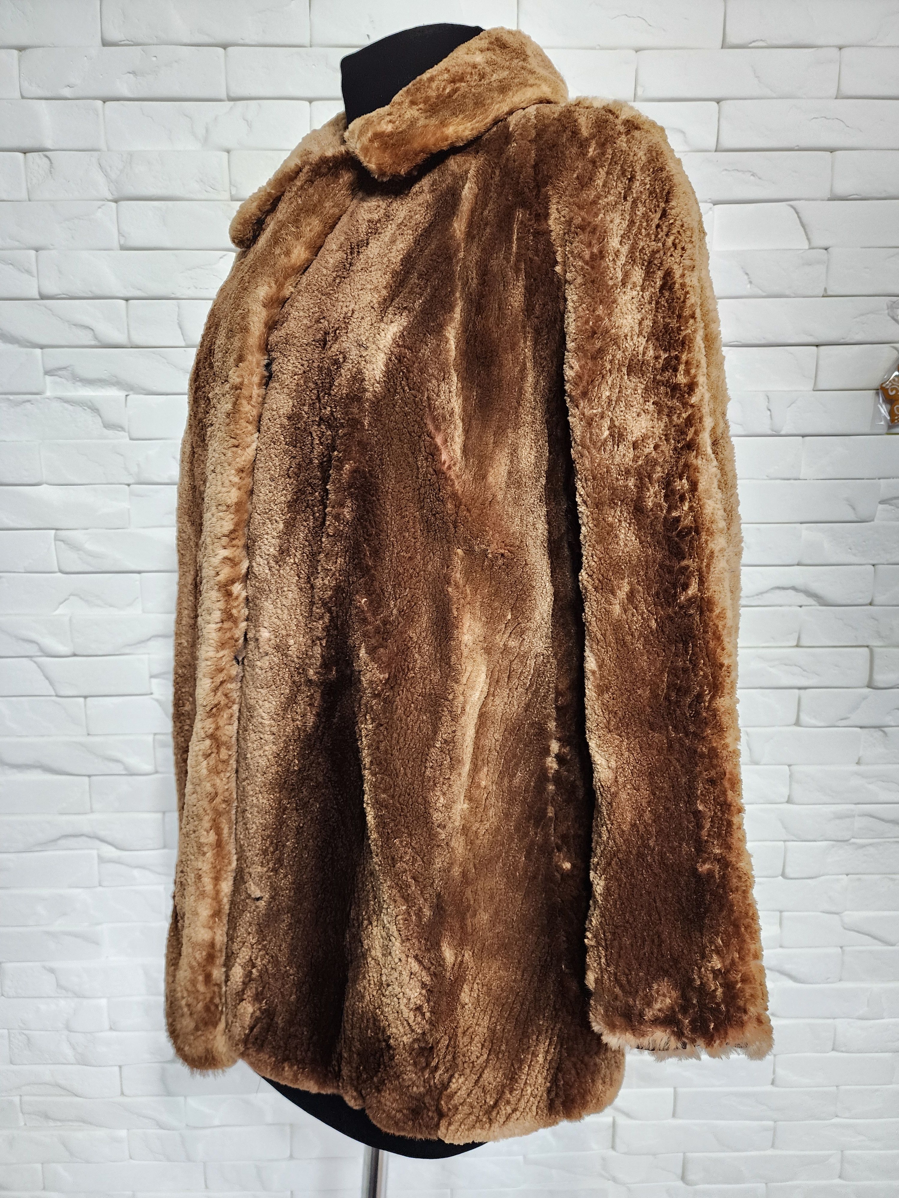 Furla Warm Brown Women's Fur Coat. Size M / US 6-8 / IT 42-44 - 3 Thumbnail