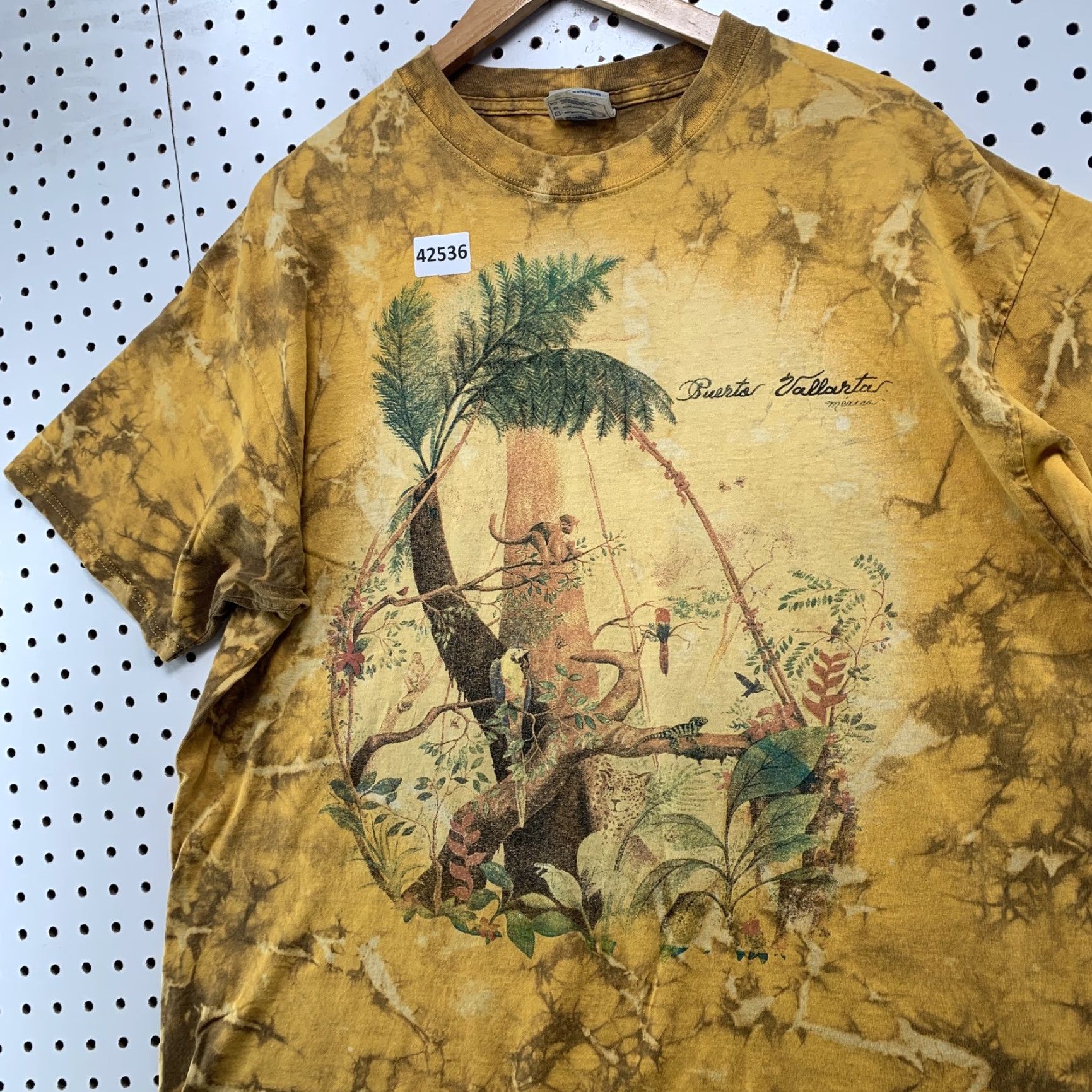 Rains VINTAGE Yazbek Shirt Mens Large Yellow Short Sleeve Graphic Print AOP Tee 90s Jungle Rain Forest Men’s L Yellow Mens Size US L / EU 52-54 / 3 - 2 Thumbnail