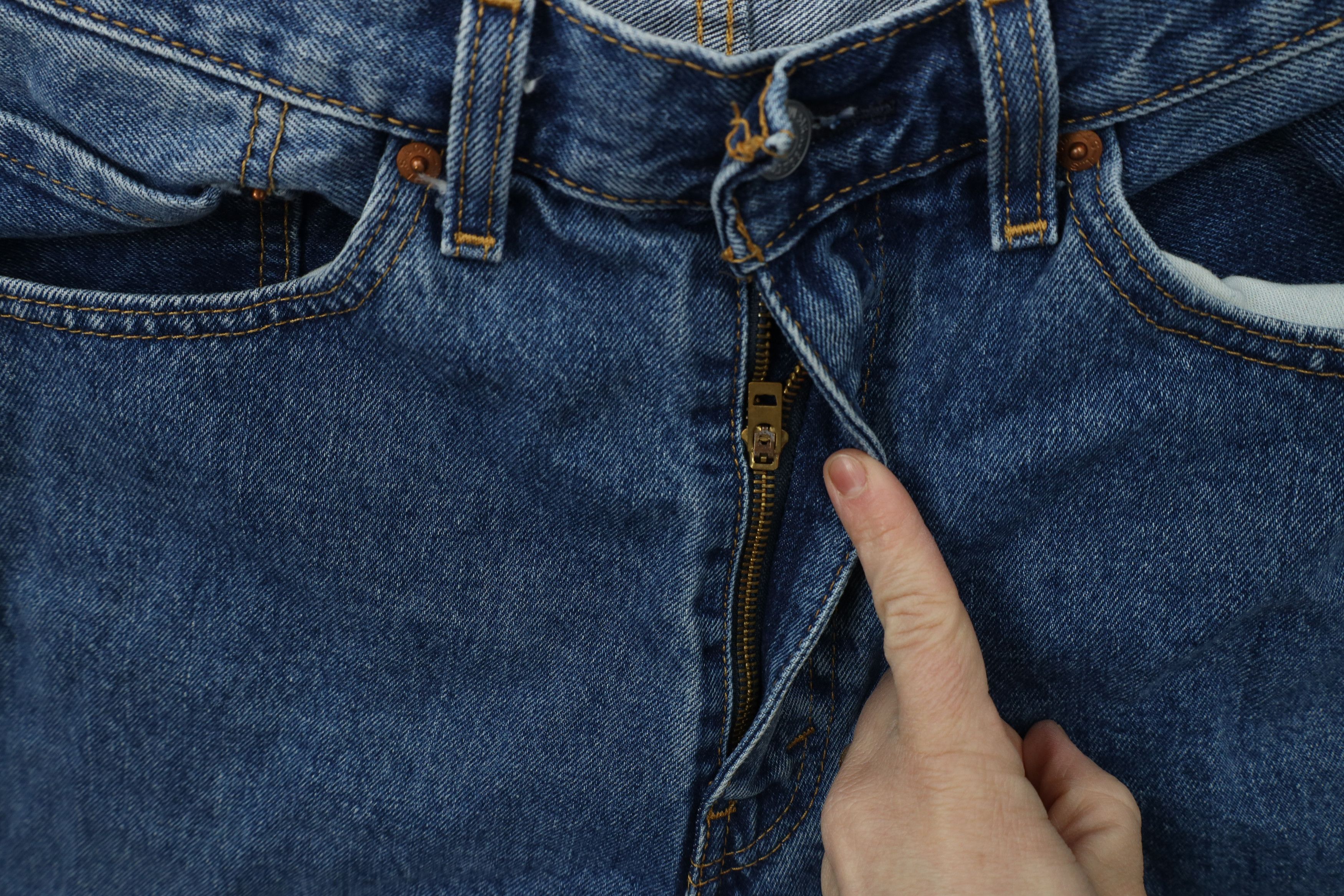 Levi's × Vintage Vintage Y2K Levis 505 Regular Straight Leg Denim Jeans Blue Size US 36 / EU 52 - 5 Thumbnail