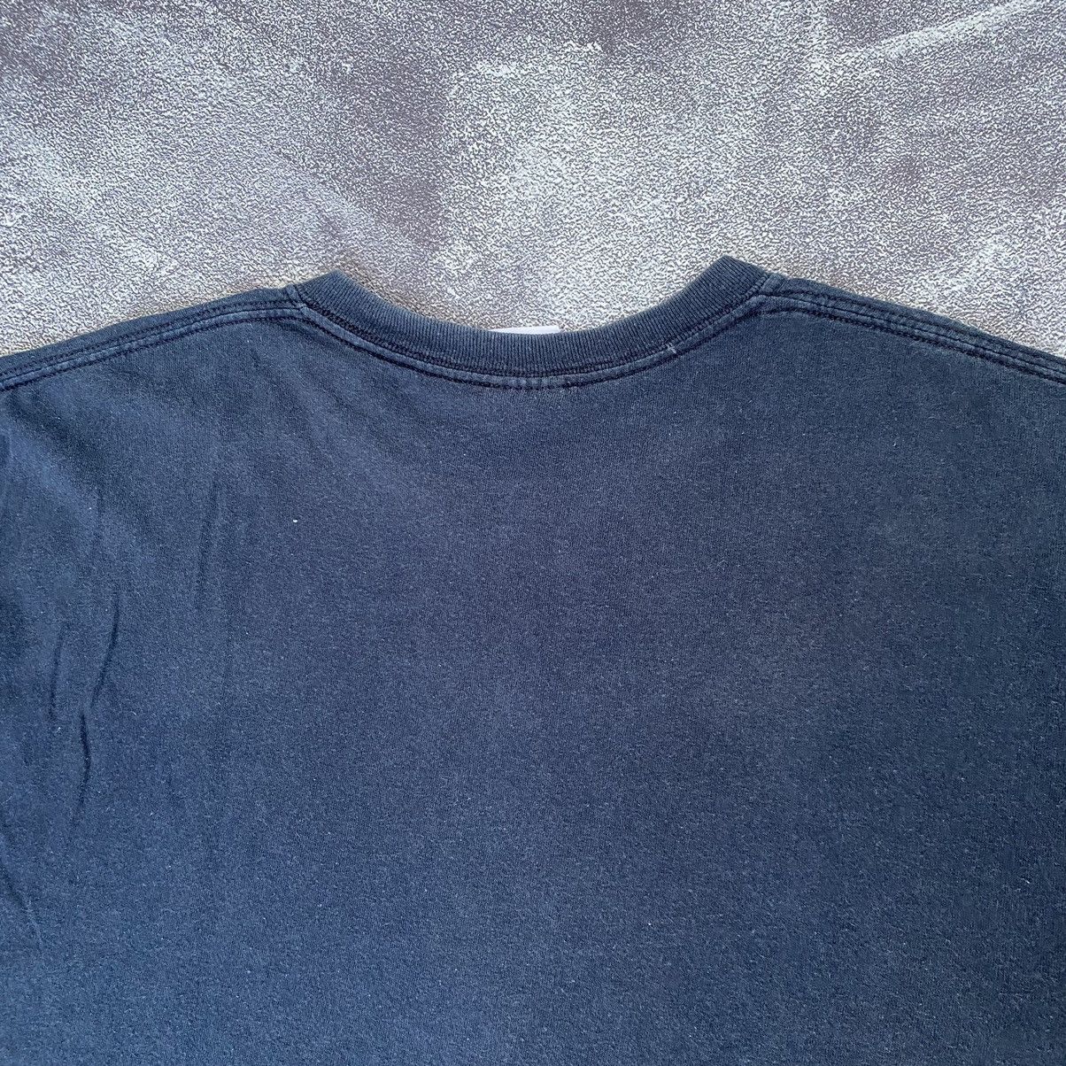 Vintage Vintage Y2K Taser Gun User Club Lighting Bolt Tees Size US L / EU 52-54 / 3 - 5 Thumbnail