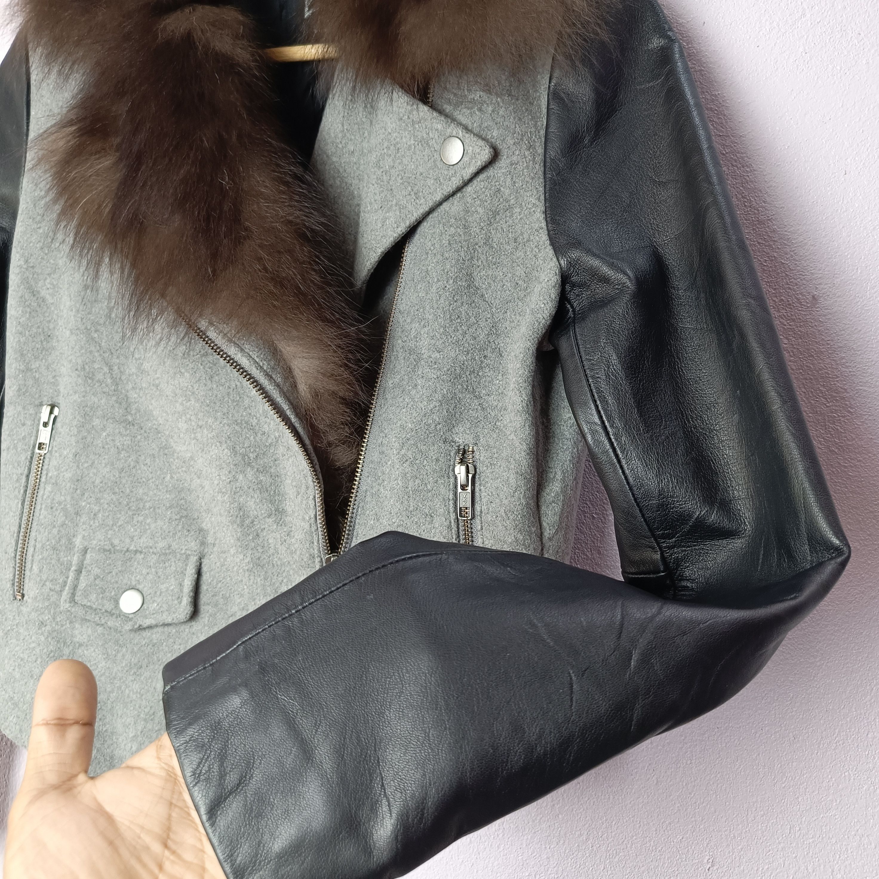 Japanese Brand Barak Japan Fox Fur/Sheepskin Sleeve Jacket Size S / US 4 / IT 40 - 2 Thumbnail