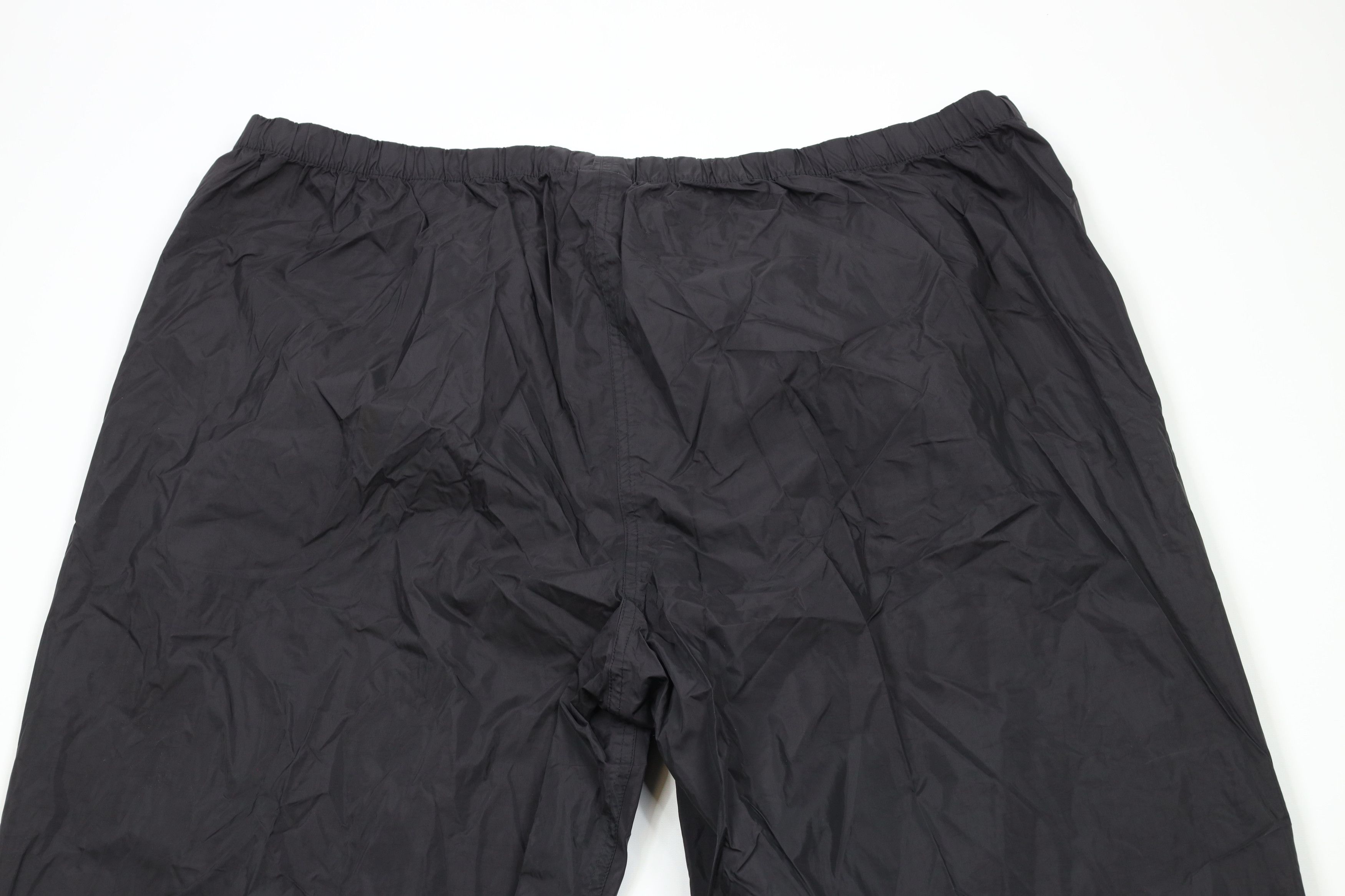 Cabelas × Vintage Vintage Cabelas Wide Leg Outdoor Hiking Rain Pants Black Size US 42 / EU 58 - 9 Thumbnail