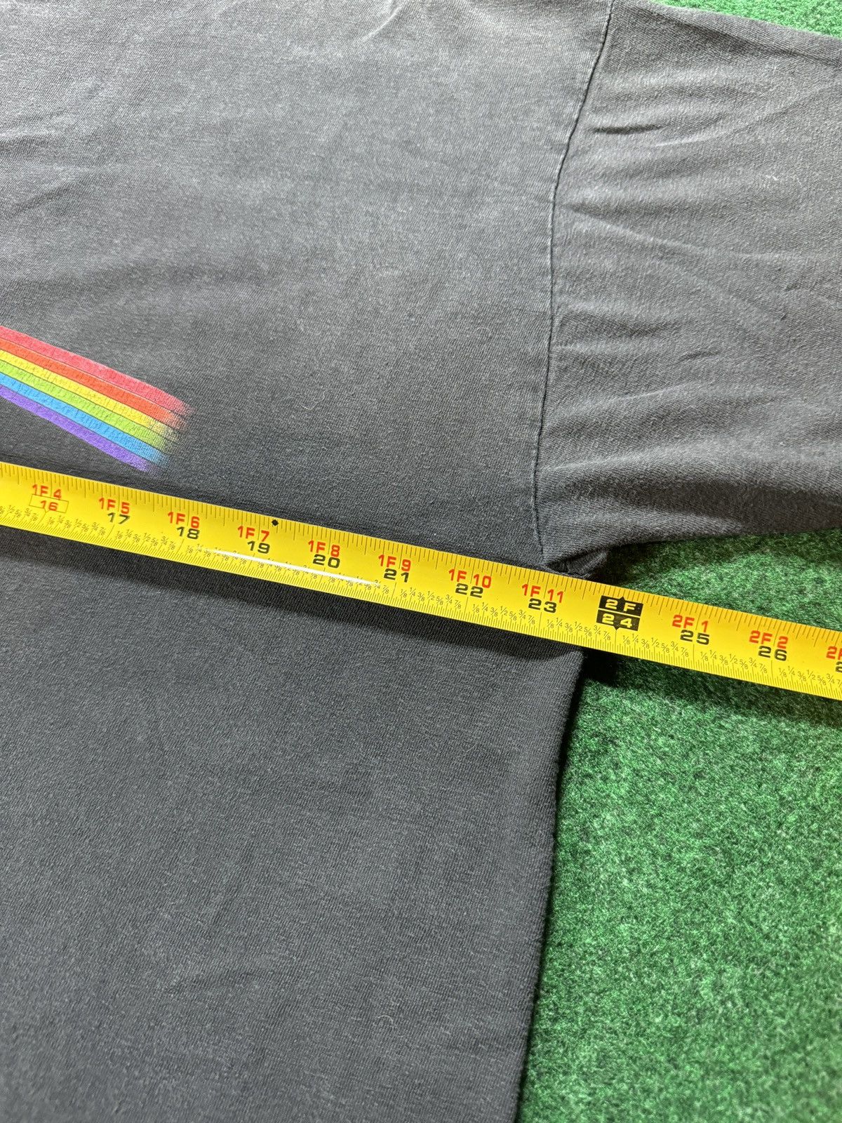 Band Tees × Vintage Vintage 90s Pink Floyd Dark Side FADED 1994 Tour T Shirt Size US XL / EU 56 / 4 - 7 Thumbnail