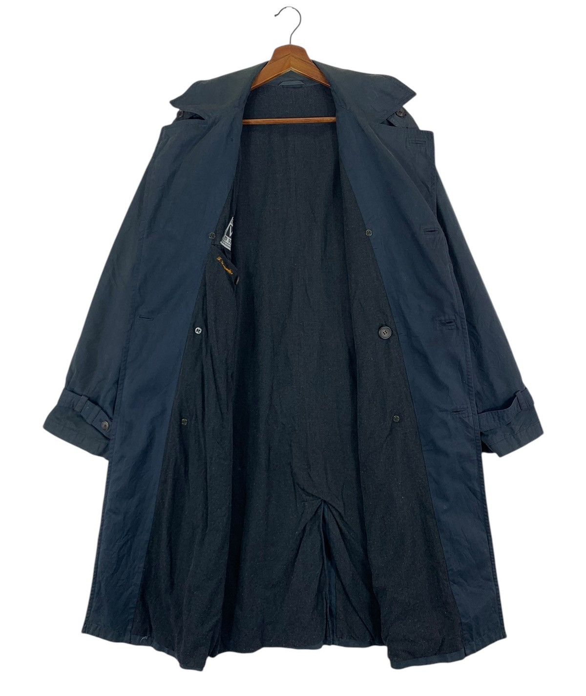 Versace Jeans Couture VINTAGE VERSACE V2 TRENCH COAT DOUBLE BREAST Size US L / EU 52-54 / 3 - 6 Thumbnail
