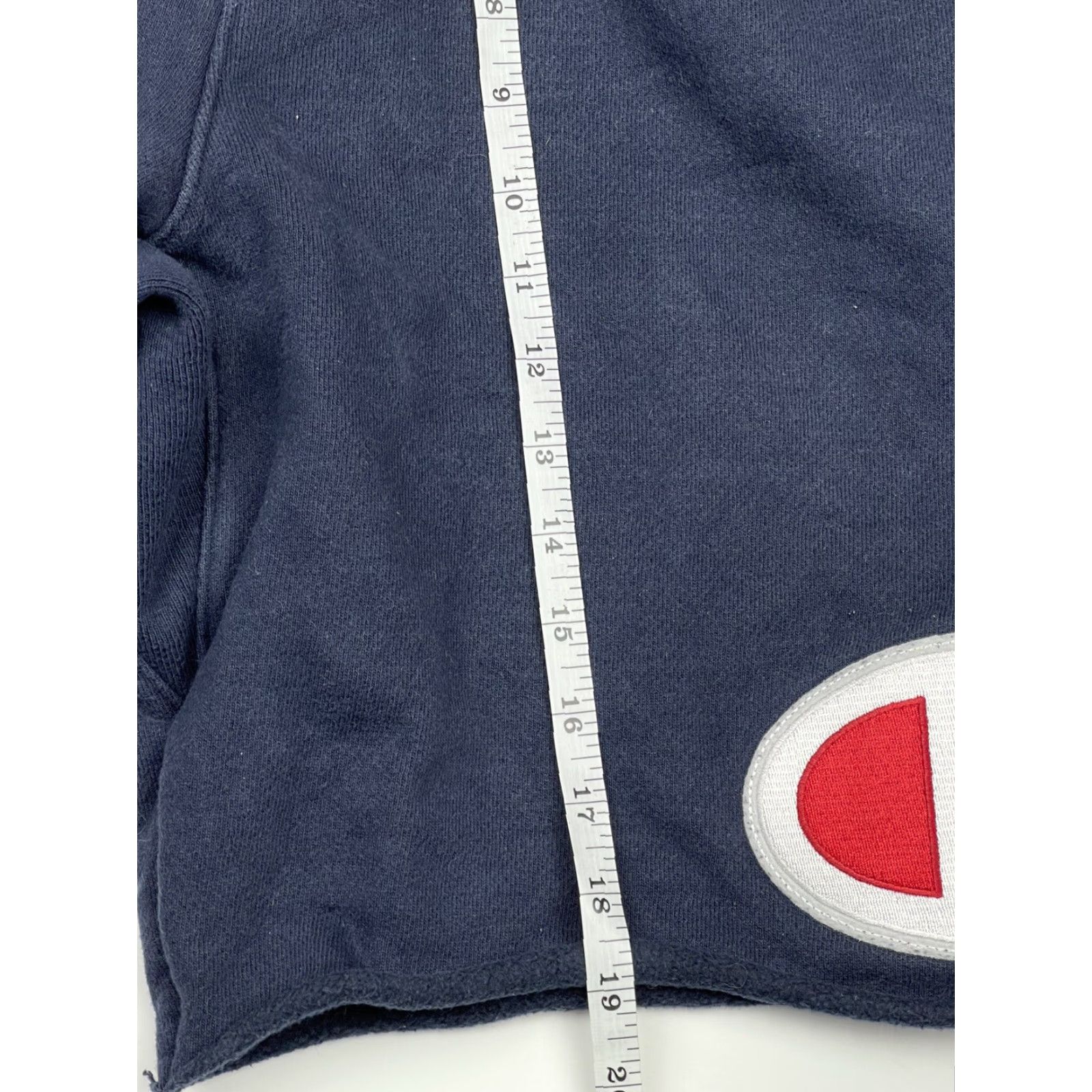 Champion Champion Mens Logo Reverse Weave SweatShorts Short Gym Blue XL Regular Inseam 10 in Adjustable Drawstring Reversible Sports Athletic Activewear Size US 36 / EU 52 - 7 Thumbnail