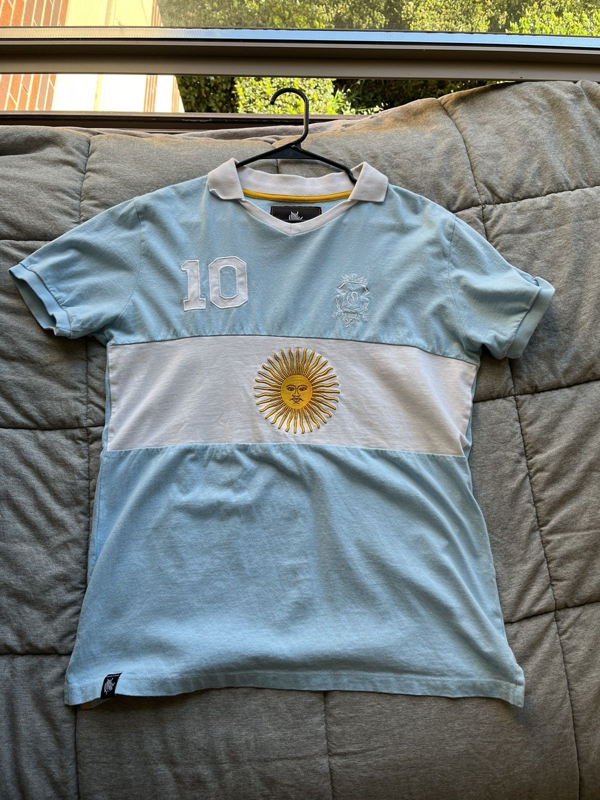Vintage 1990’s Retro Argentina Jersey “El Jardin De Oscar” Size US M / EU 48-50 / 2 - 1 Thumbnail