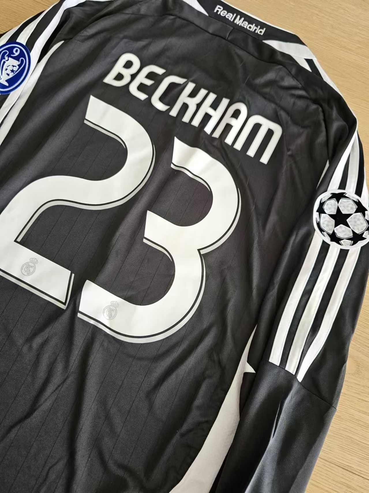 Other 2006 2007 Real Madrid #23 David Beckham Jersey Size US M / EU 48-50 / 2 - 4 Thumbnail