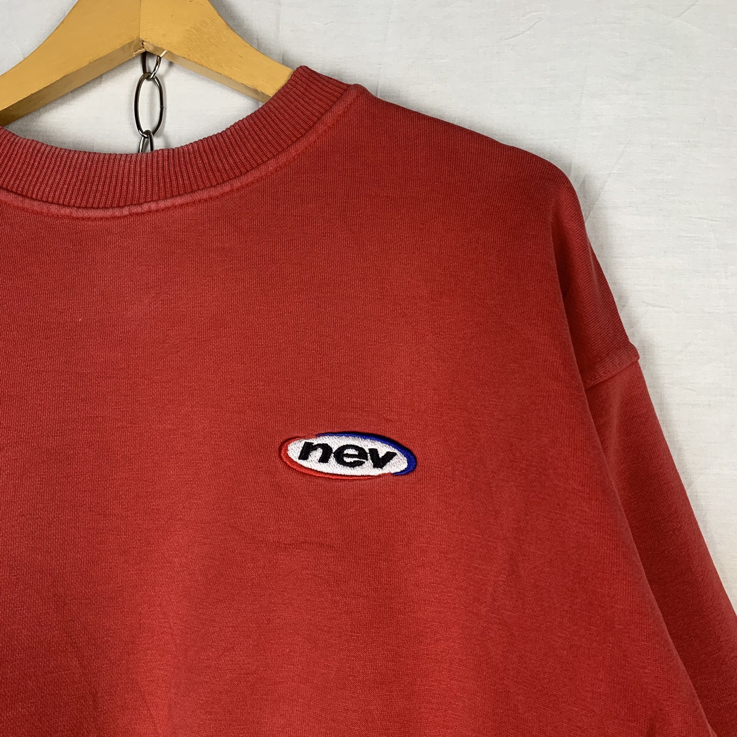 Vintage Vintage Nev Surfboards Sweatshirt Crewneck Size US M / EU 48-50 / 2 - 4 Thumbnail