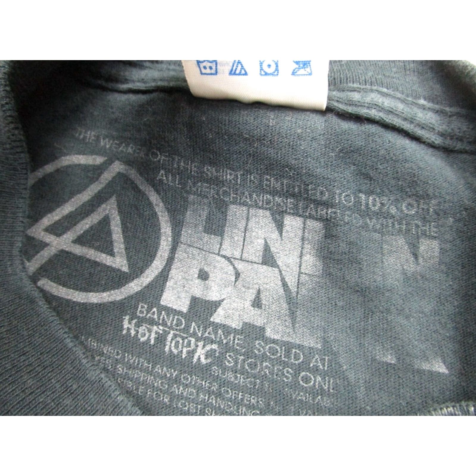 Hot Topic VINTAGE Linkin Park T-Shirt Mens Small Black Punk AOP All Over Print Y2K Size US S / EU 44-46 / 1 - 7 Thumbnail