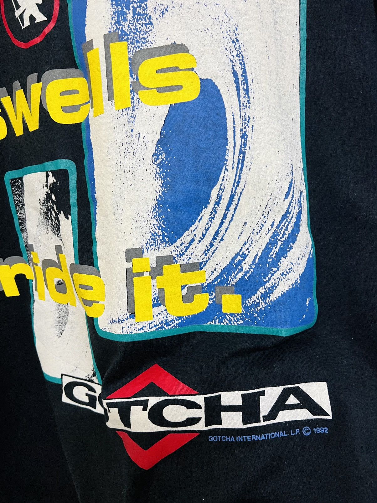 Gotcha × Vintage VINTAGE 1992 GOTCHA INTERNATIONAL SURF TEE Size US M / EU 48-50 / 2 - 12 Thumbnail