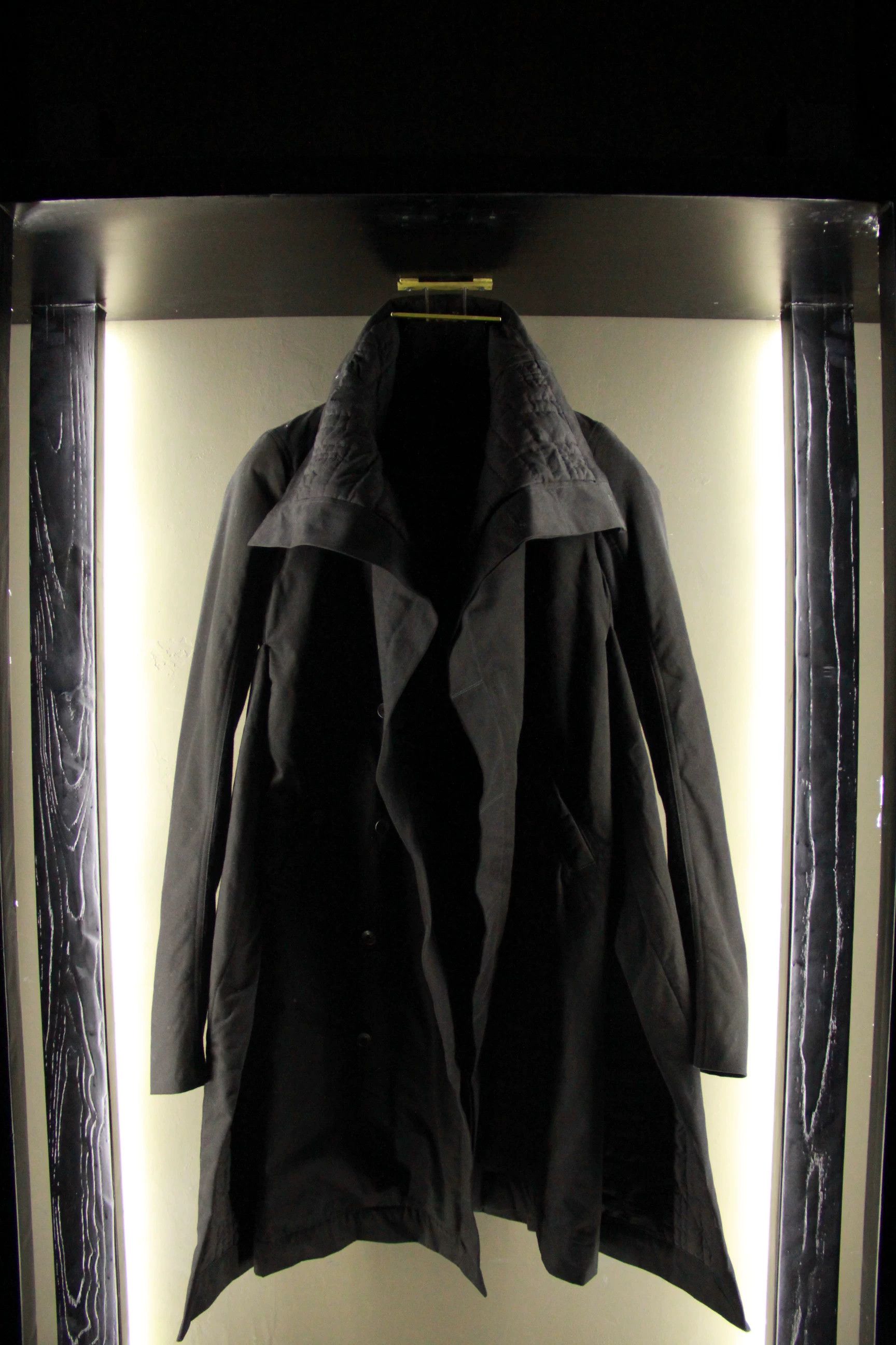 Rick Owens Rick Owens White Heavy Coats Men xs Size US XS / EU 42 / 0 - 1 Thumbnail