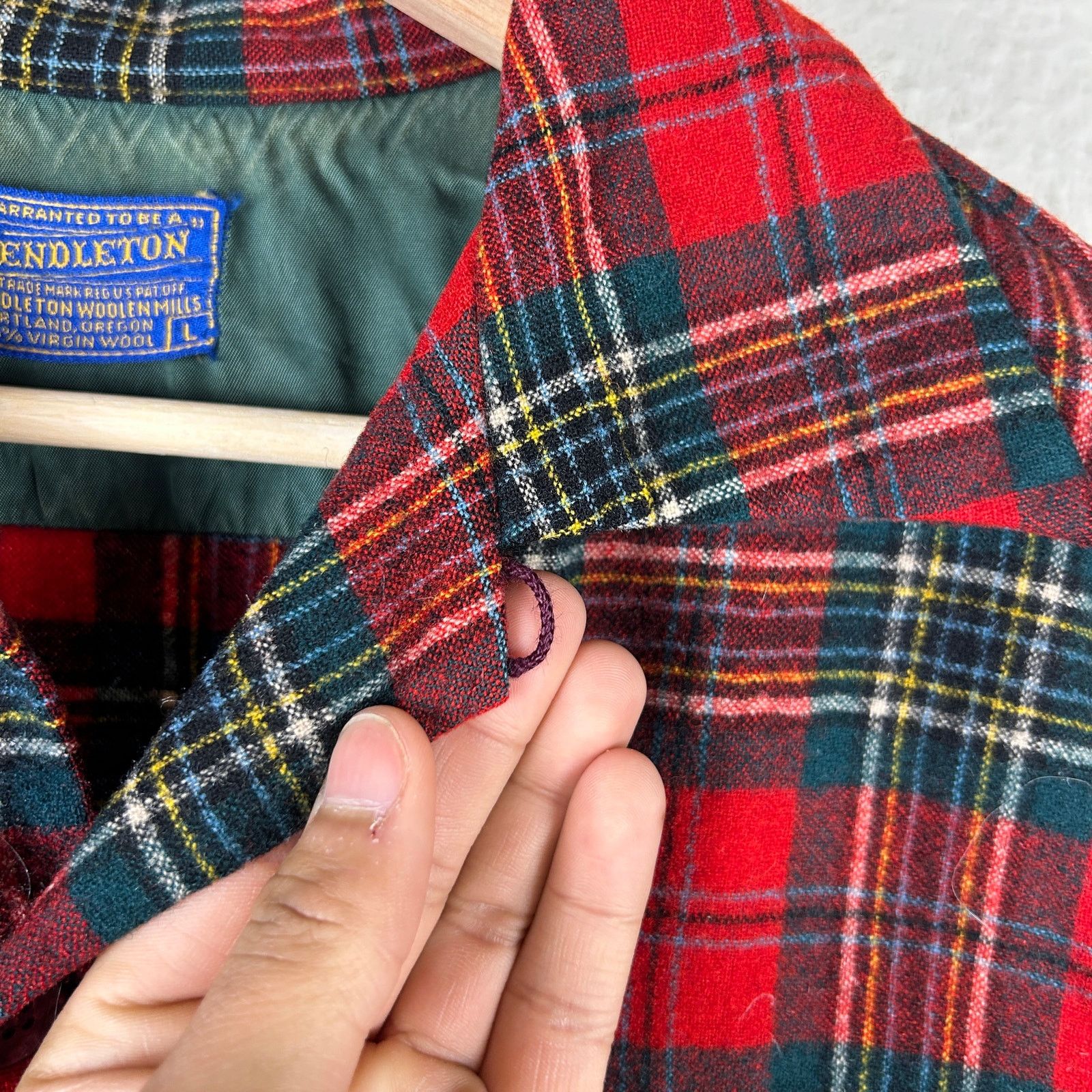 Pendleton Pendleton 1960s Plaid Wool Loop Collar USA Made Lrge Flannel Size US L / EU 52-54 / 3 - 3 Thumbnail