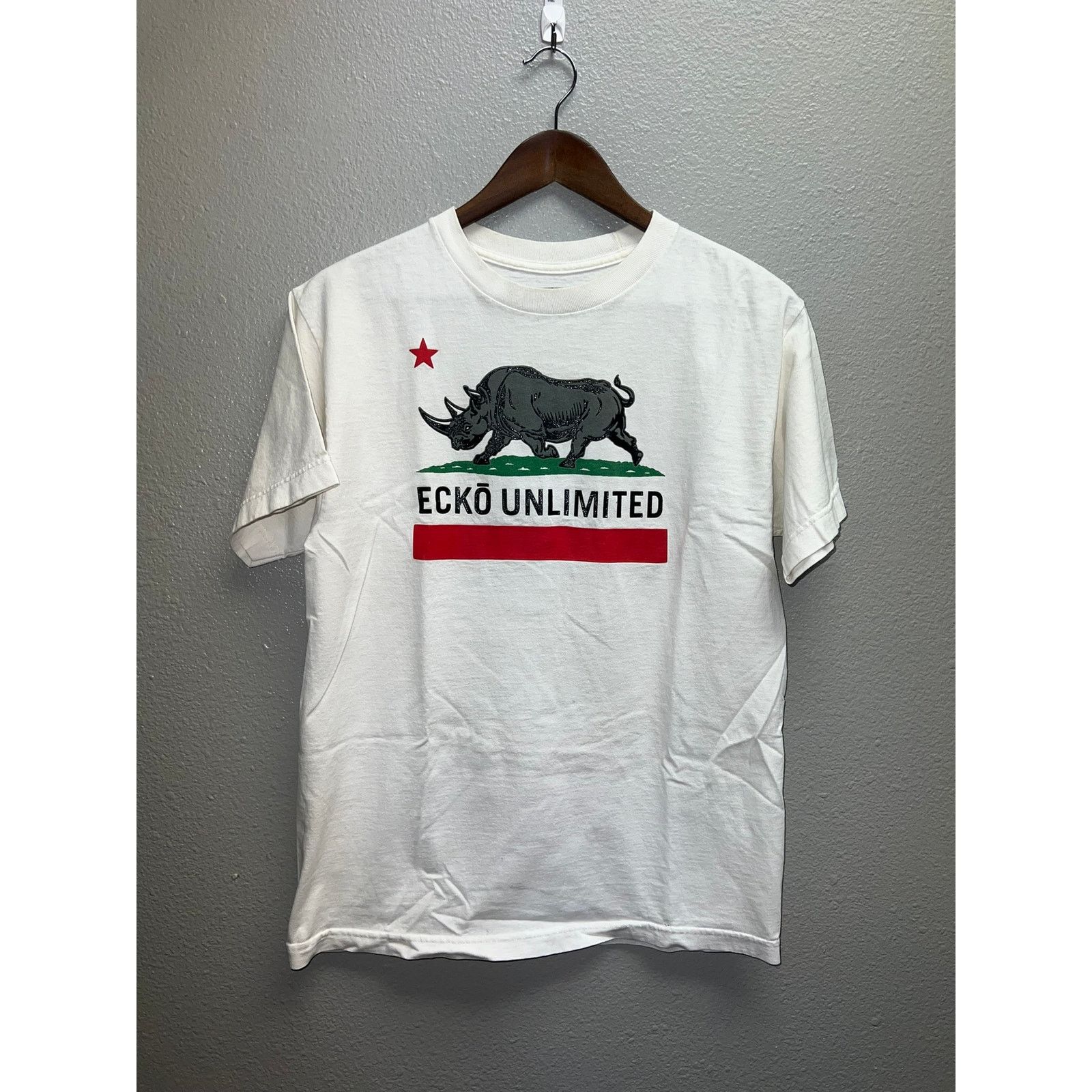 Ecko Unltd. Ecko Unlimited Shirt Graphic Rhino White Tee Y2K 2000s M Size US M / EU 48-50 / 2 - 1 Thumbnail