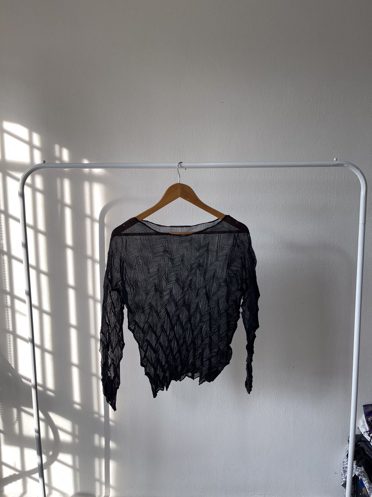 Issey Miyake × Pleats Please Issey Miyake 2007 Issey Miyake Fete 3D Patern Top Size US M / EU 48-50 / 2 - 5 Thumbnail