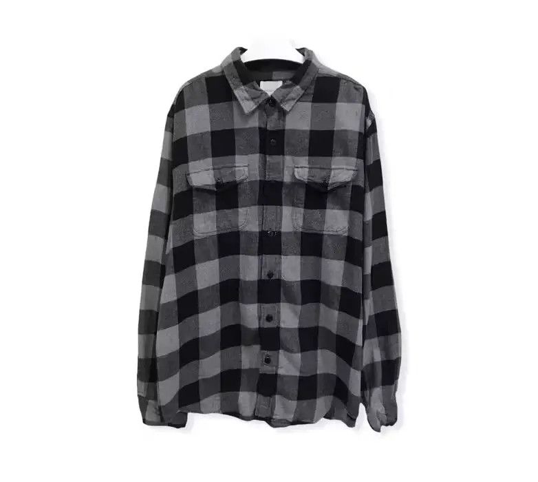 Image of American Eagle Outfitters x Flannel American Eagle Plaid Tartan Flannel Shirt, Men's (Size XL)