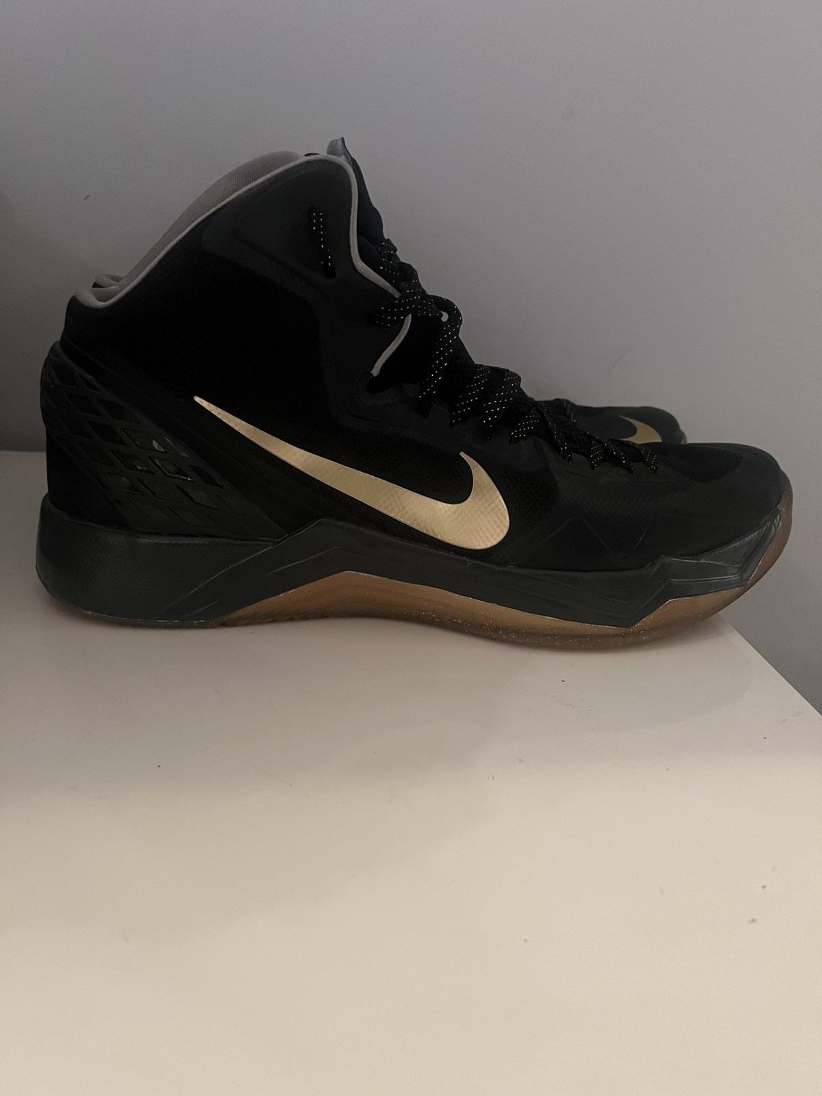 Nike Authentic Nike Zoom Hyperdisruptor sneakers promo pair 15 Size US 15 / EU 48 - 9 Thumbnail