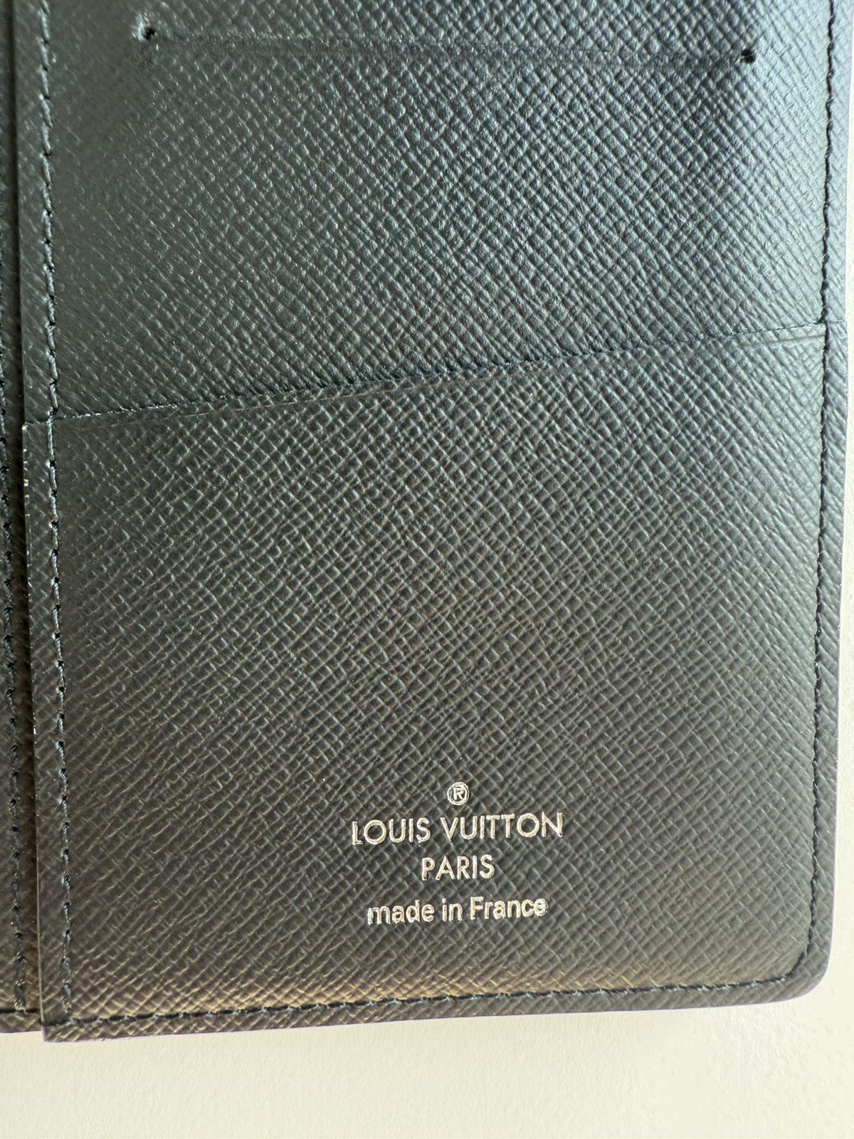 Louis Vuitton Louis Vuitton Brazza Wallet Monogram Eclipse Canvas Size ONE SIZE - 9 Thumbnail