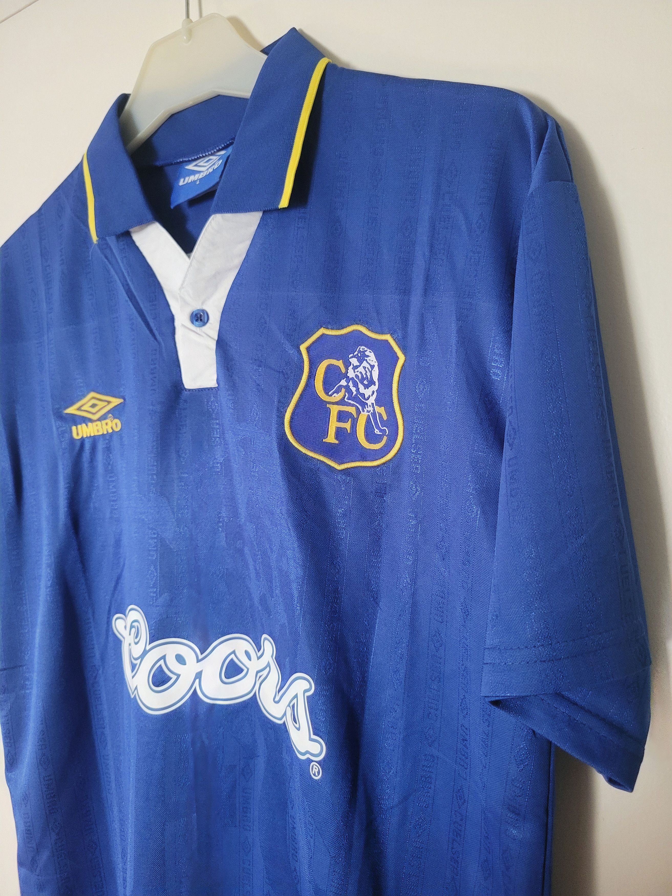 Other 1997-1998 Chelsea 4 Gullit Jersey retro football shirt Size US L / EU 52-54 / 3 - 5 Thumbnail