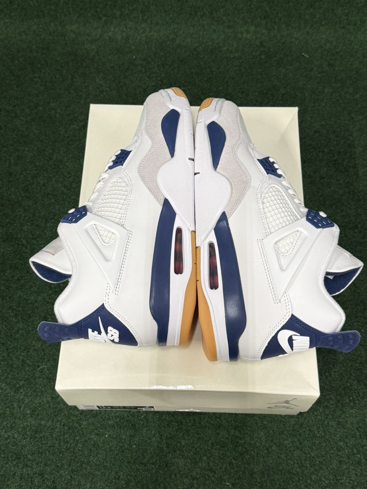 Jordan Brand Air Jordan 4 Retro SB Navy DR5415-100 Size US 11 / EU 44 - 4 Thumbnail