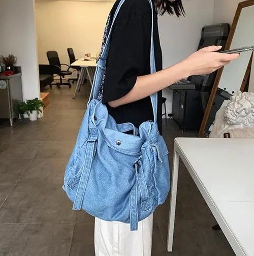 Other Denim Blue Canvas Shoulder Bag Size ONE SIZE - 1 Thumbnail