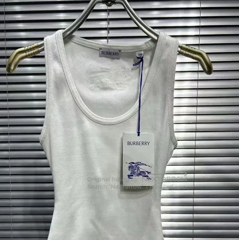 Burberry Burberry White Cotton Summer T-Shirt. Size XXS / US 00 / IT 34 - 4 Thumbnail