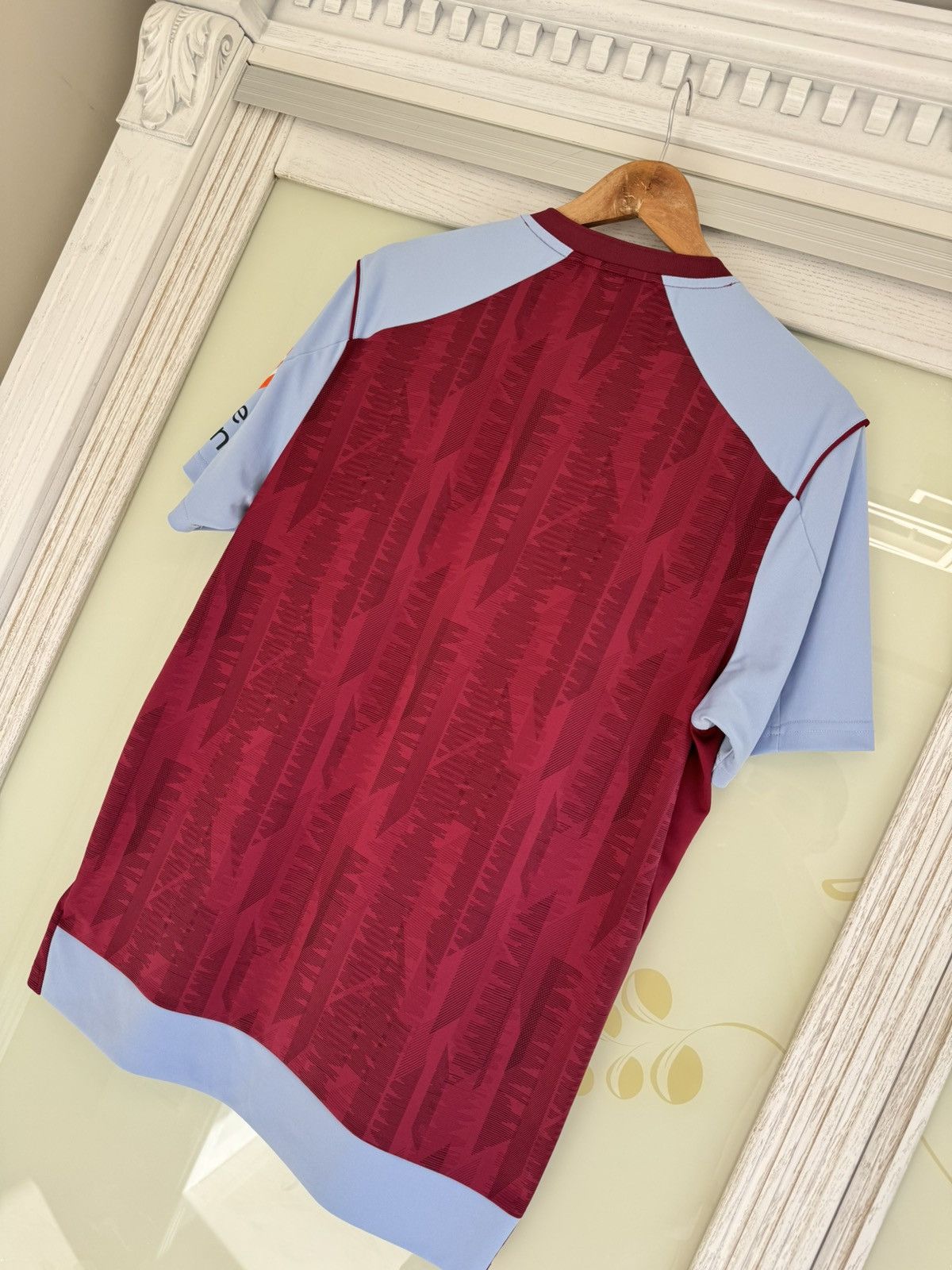 Castore Aston Villa 2023-2024 Home Soccer Jersey Football Shirt Kit Size US L / EU 52-54 / 3 - 7 Thumbnail