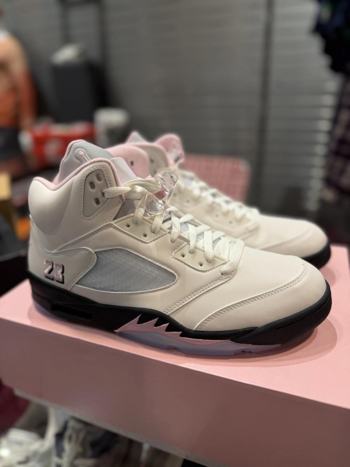 Jordan Brand Air Jordan 5 Retro ‘Medium Soft Pink’ HQ7978-102 Men’s 13 Size US 13 / EU 46 - 2 Thumbnail