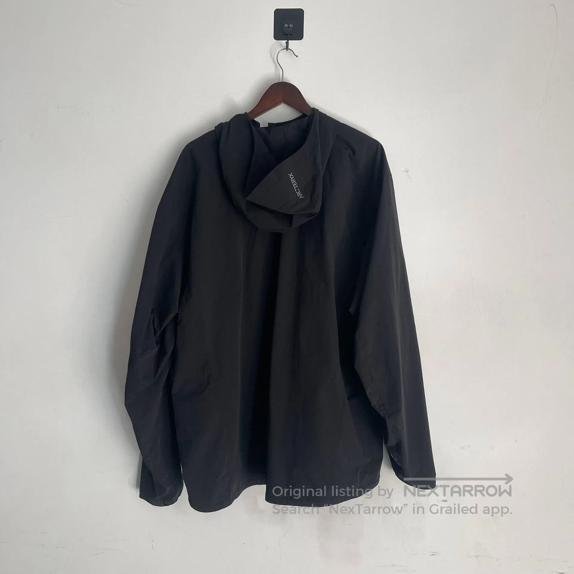 Arc'teryx Arcteryx Lightweight Black Hooded Jacket. Size US XXL / EU 58 / 5 - 7 Thumbnail