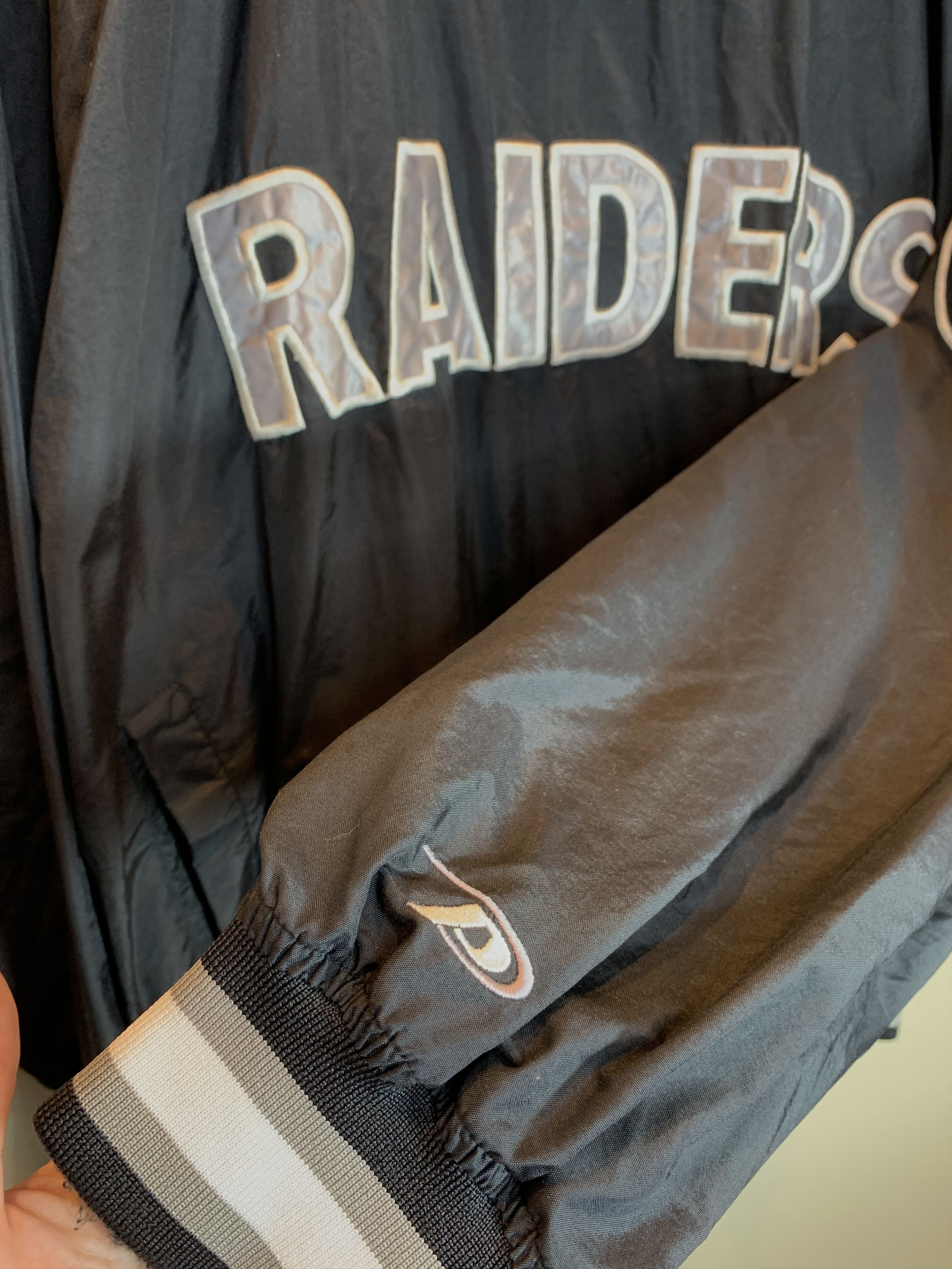 Pro Player *RARE* Vintage 90’s Oakland Raiders Pro Player NFL Jacket Size US L / EU 52-54 / 3 - 6 Thumbnail