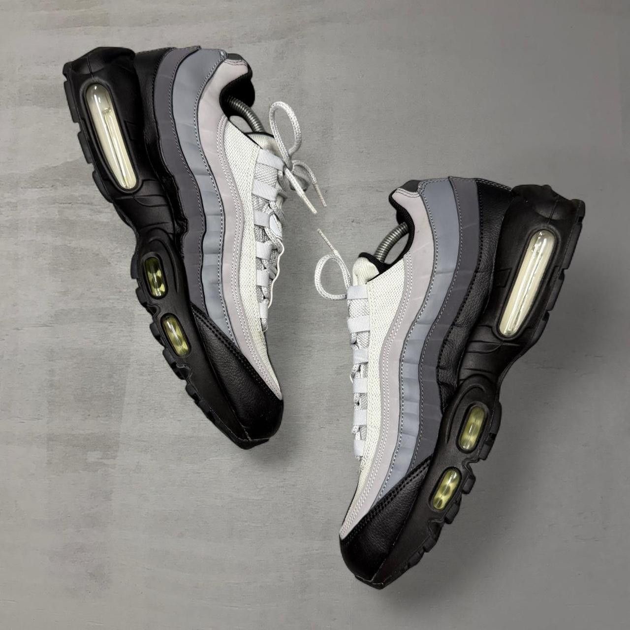 Nike Nike Air Max 95 Essential Black Grey 749766-022 Size 10.5 Size US 10.5 / EU 43-44 - 2 Thumbnail