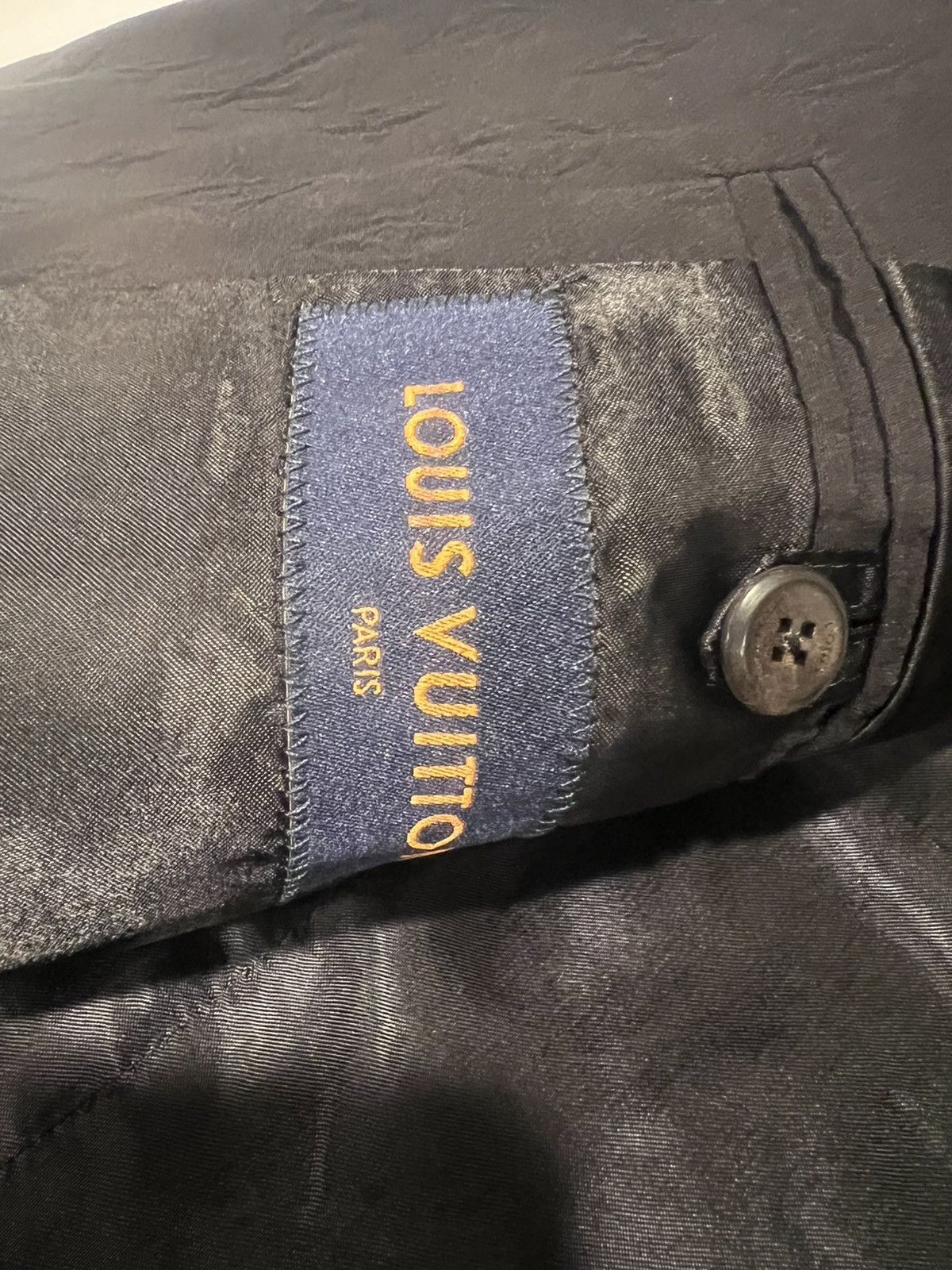 Louis Vuitton × Virgil Abloh Louis Vuitton monogram double breasted blazer. 40/50. $3290 Size 40R - 15 Thumbnail