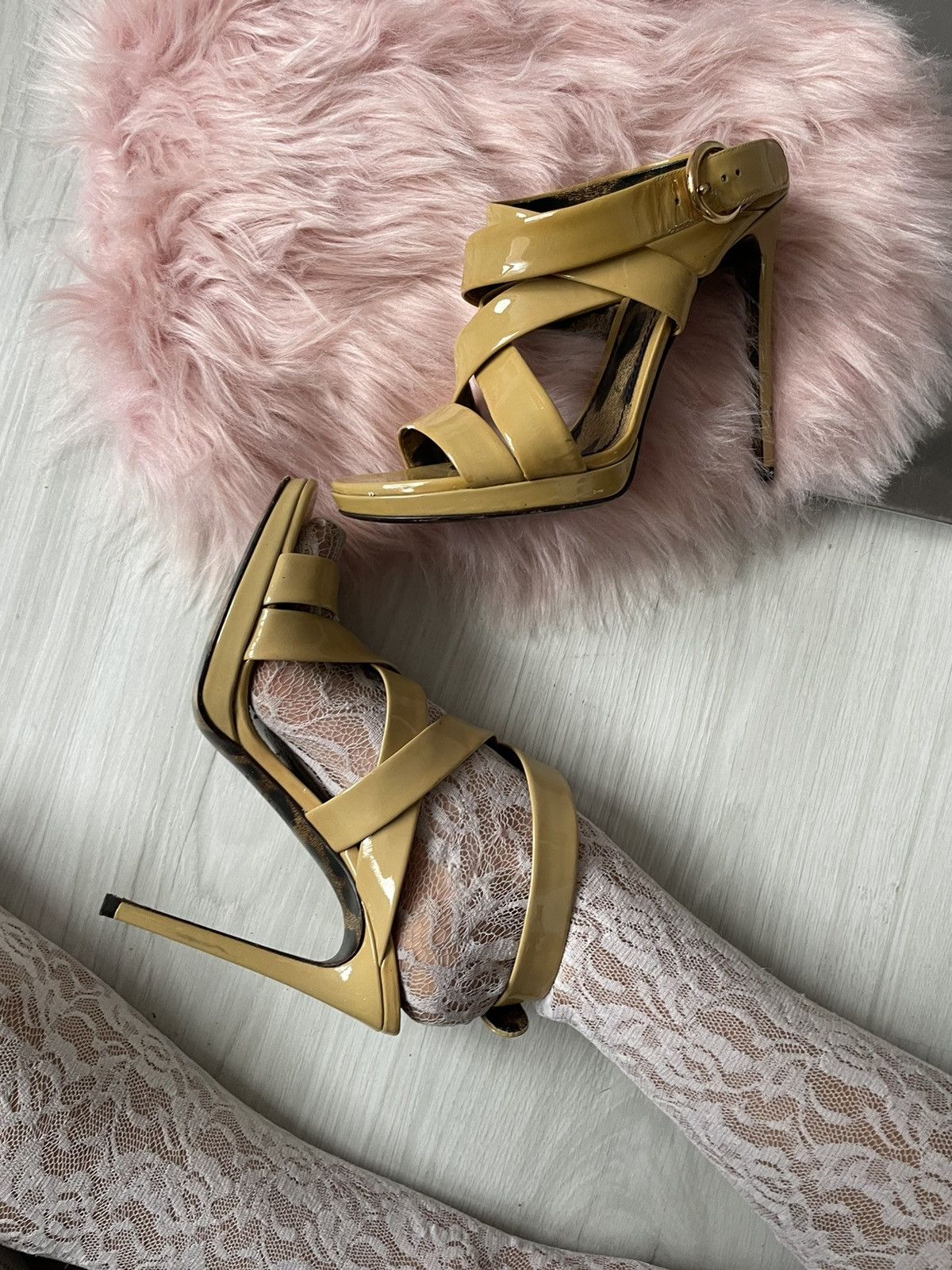 Dolce & Gabbana Dolce Gabbana heels Size US 7 / IT 37 - 20 Thumbnail