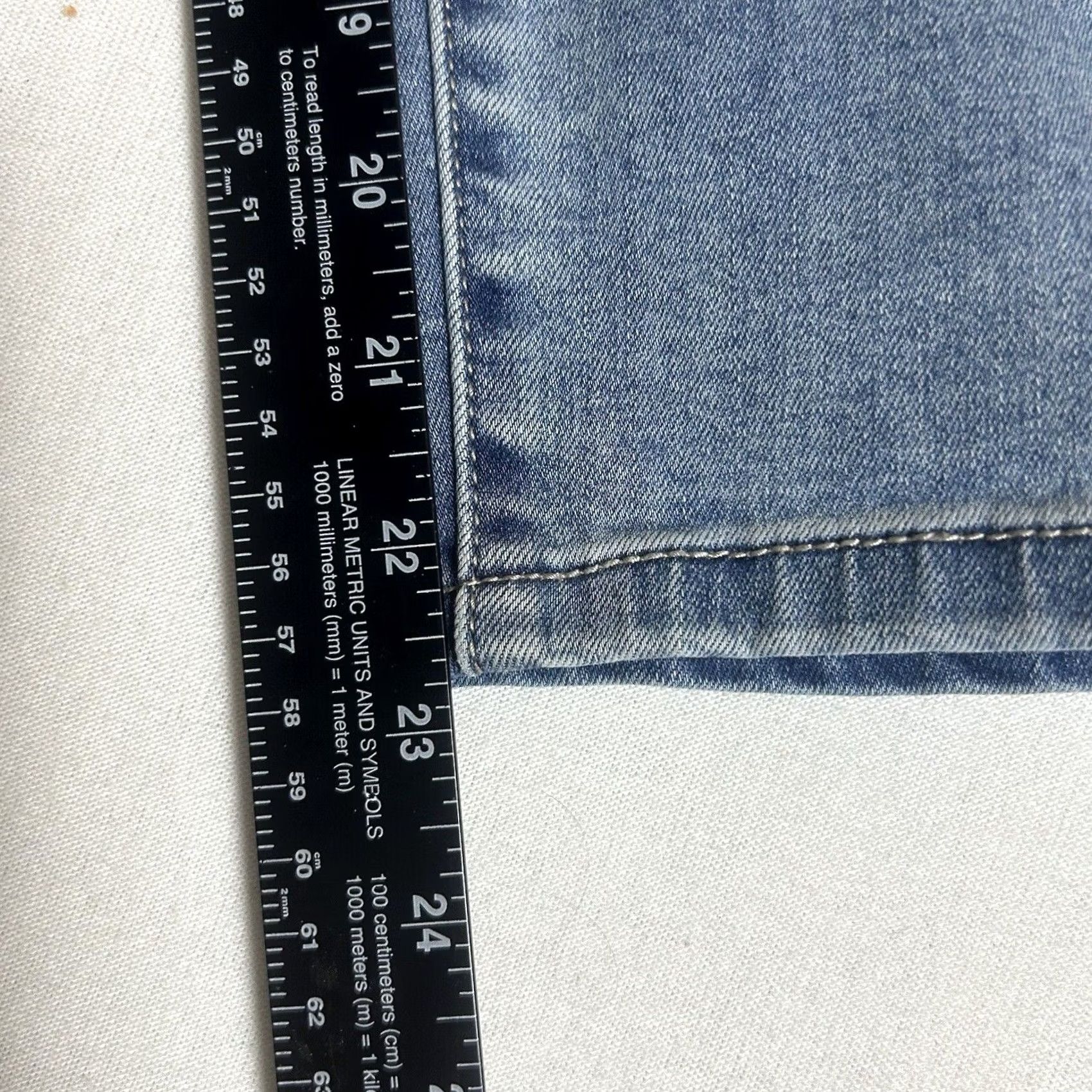 Vintage Maurices Womens Capri Jeans Regular Rise 32W 8 Cotton Polyester Spandex Denim Blue 23in Inseam Slim Stretch Jeans Size 30" / US 8 / IT 44 - 6 Thumbnail