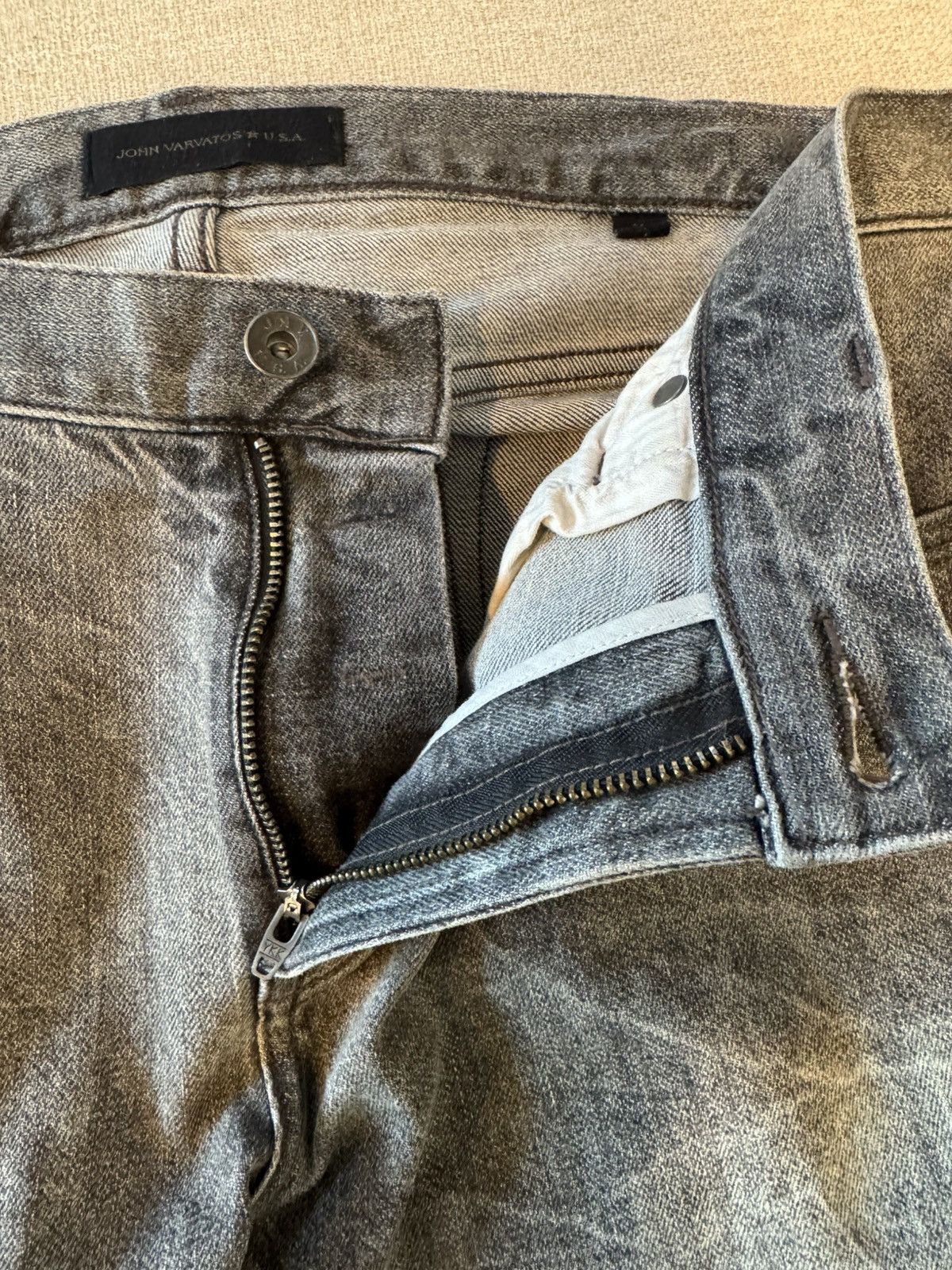 John Varvatos John Varvatos Bowery Slim Straight Jeans, Grey, W35 x L32 Size US 35 - 9 Thumbnail