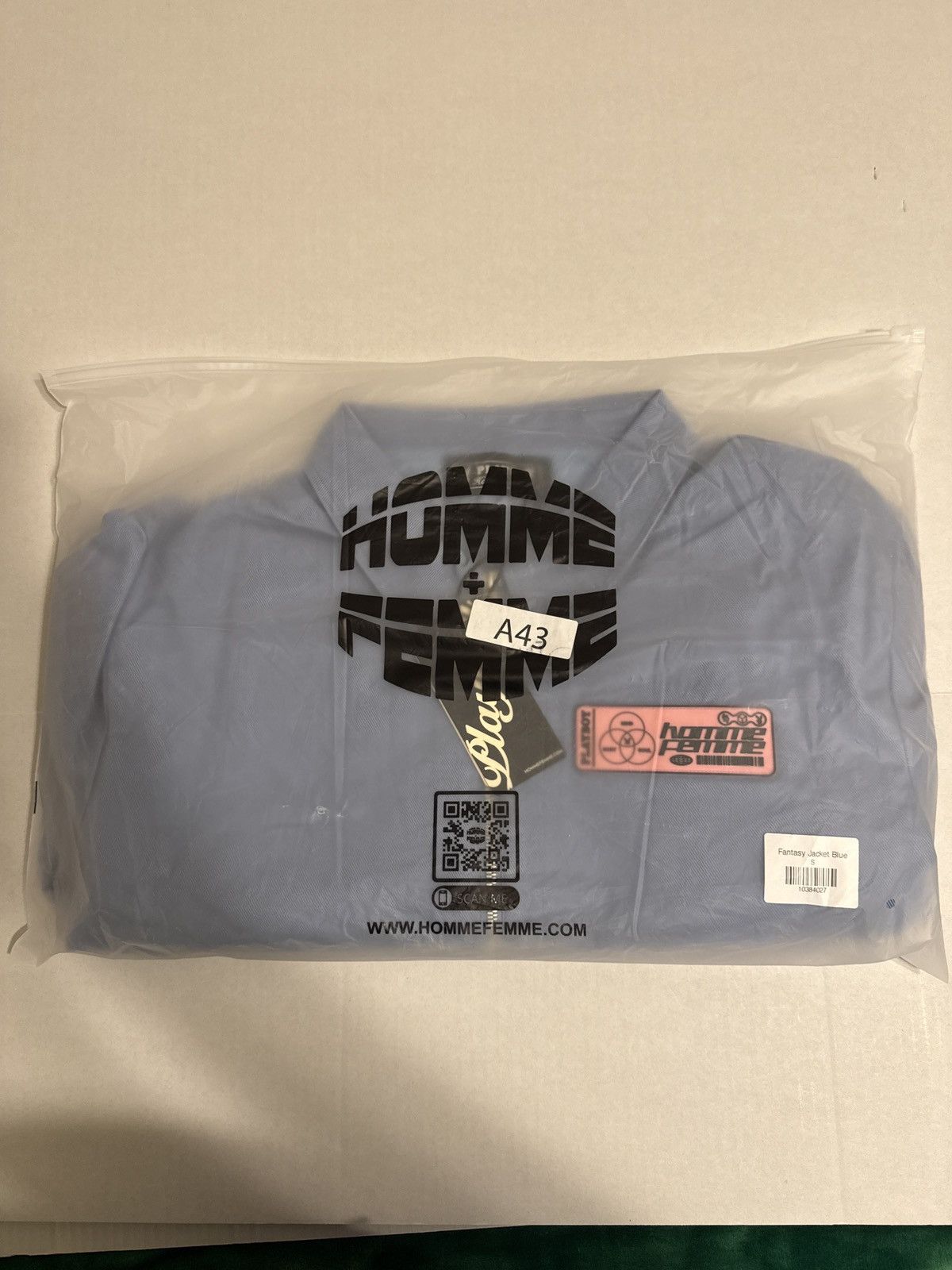 Homme + Femme La × Playboy Homme femme LA Playboy Fantasy Blue Jacket size Small Size US S / EU 44-46 / 1 - 17 Thumbnail
