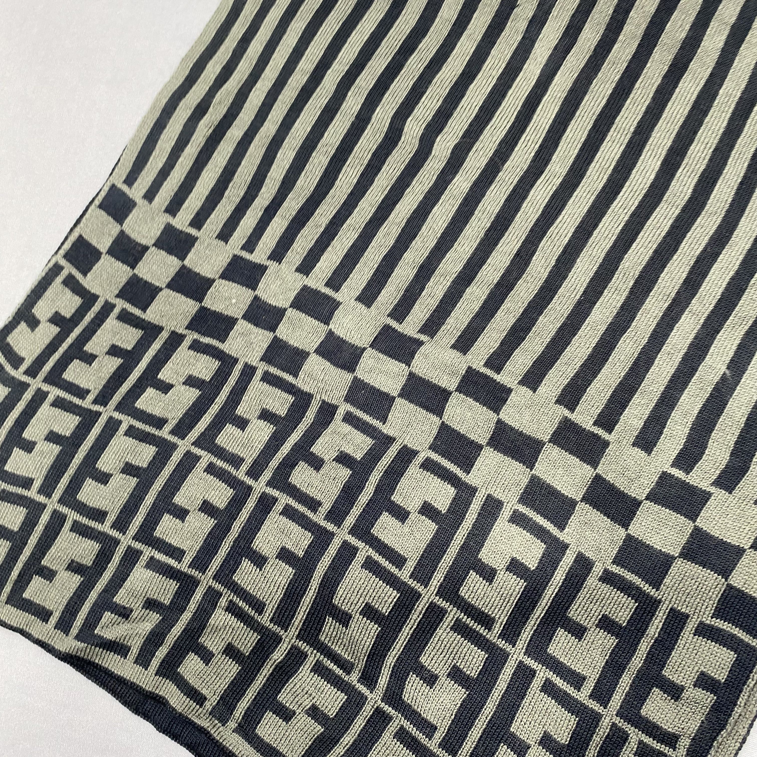 Fendi Vintage Fendi Scarf Muffler FF Monogram Wool Scarves Size ONE SIZE - 4 Thumbnail