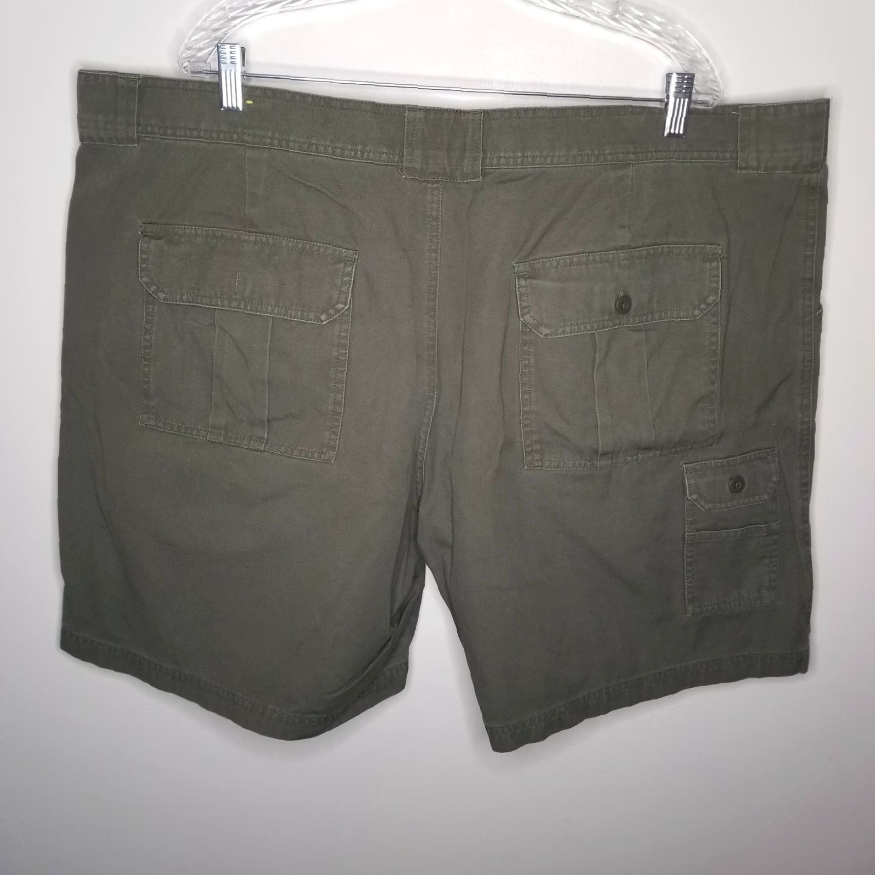 Vintage VINTAGE? No. Cabela's Green 7 Pocket Cargo Shorts Hiking Size 46 Mens Regular Cargo Shorts Green 7-pocket Hiking Men 46 Size US 30 / EU 46 - 5 Thumbnail