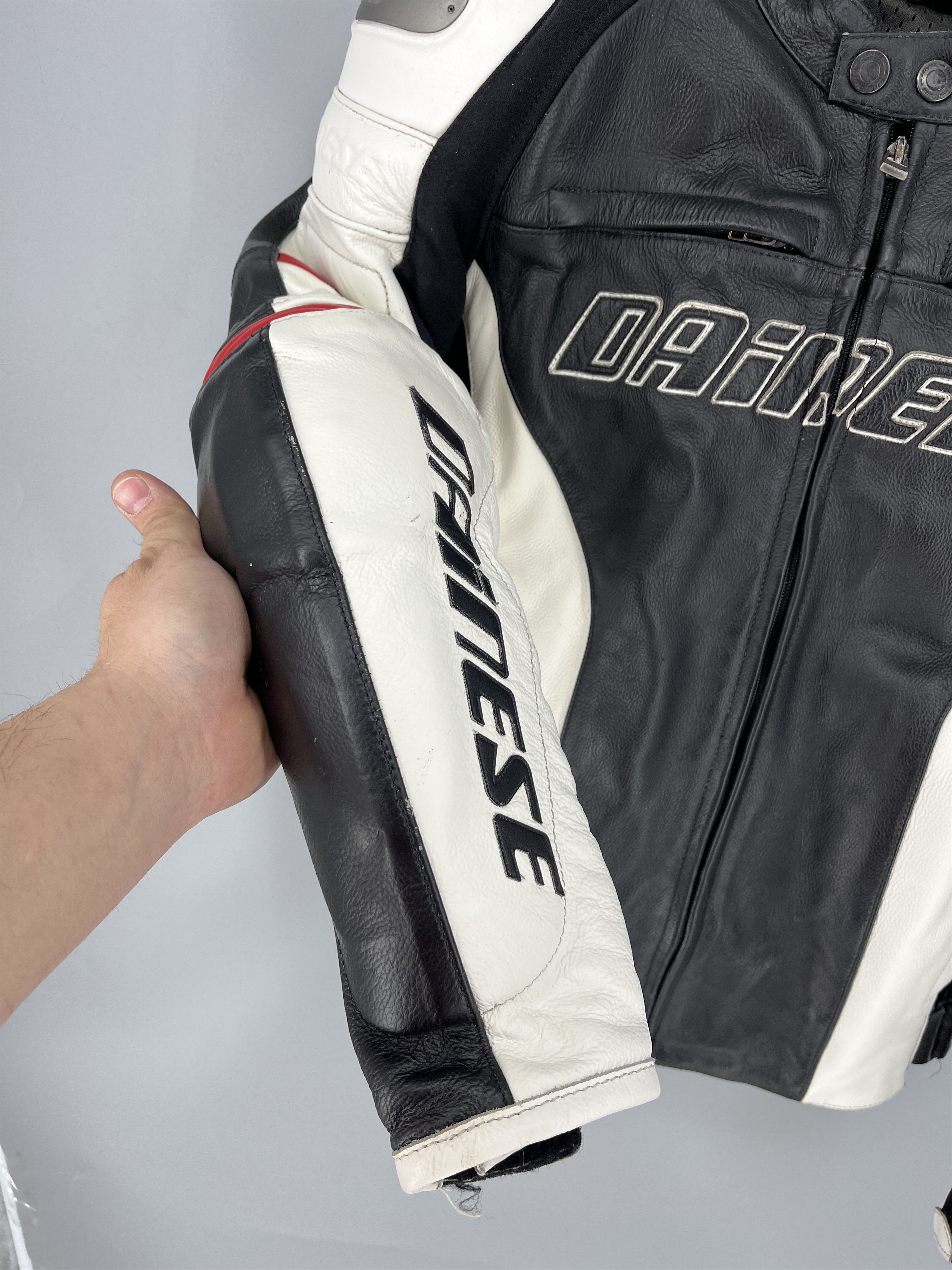 Leather Dainese Racing 3 Leather Perforated Motorcycle Jacket Size US L / EU 52-54 / 3 - 9 Thumbnail