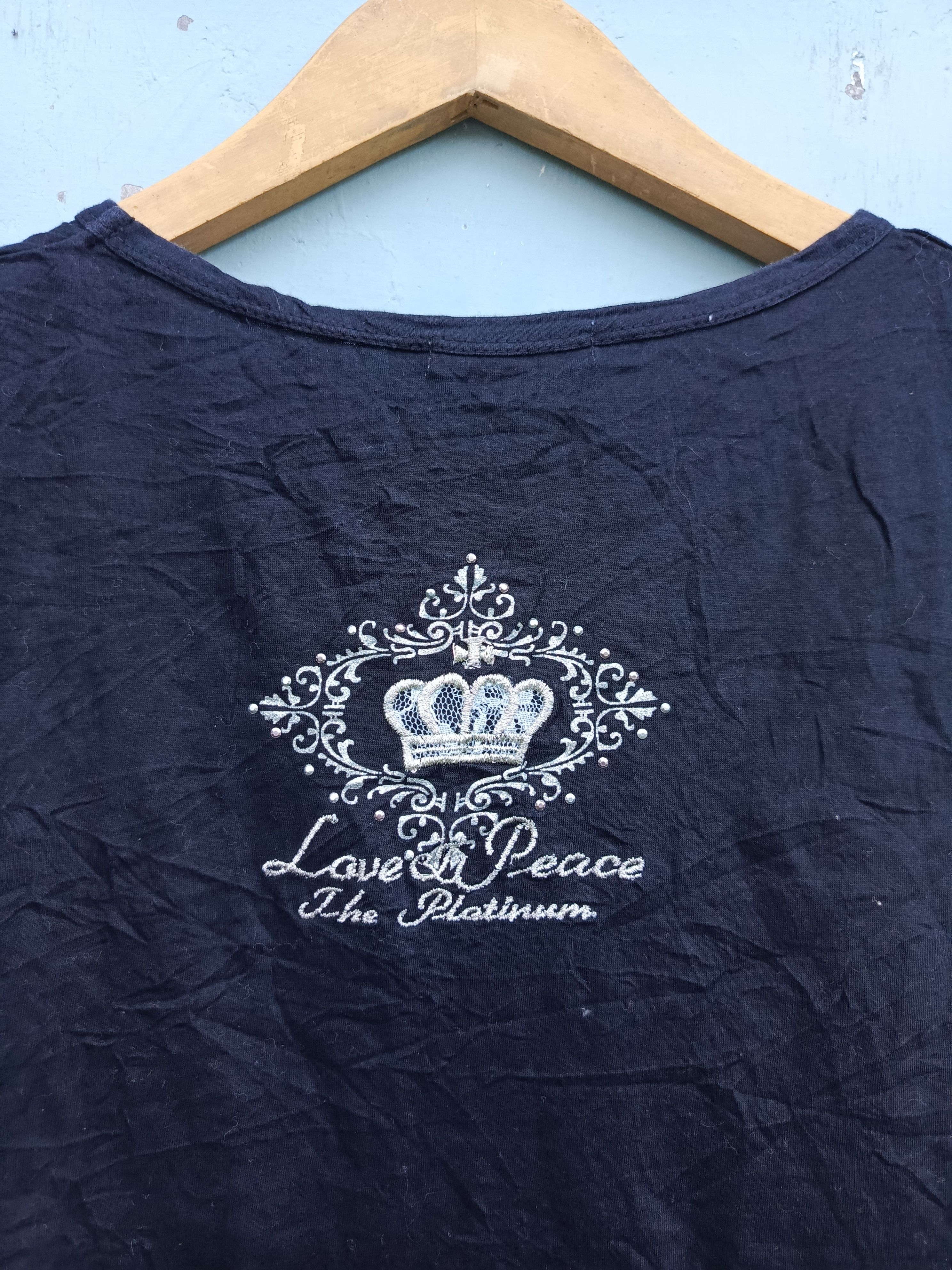 Japanese Brand Trending! Platinum “Love & Peace” Top – Sweet but Bold Size L / US 10 / IT 46 - 7 Thumbnail