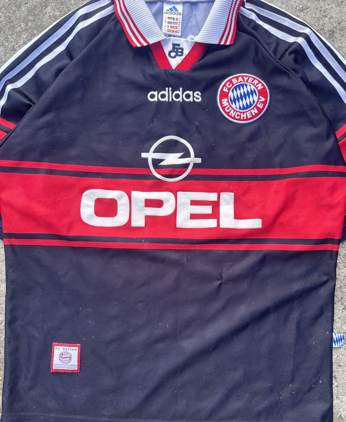 Adidas Vintage Adidas Bayern Munich Opel Soccer Jersey Blokecore M Size US M / EU 48-50 / 2 - 2 Thumbnail